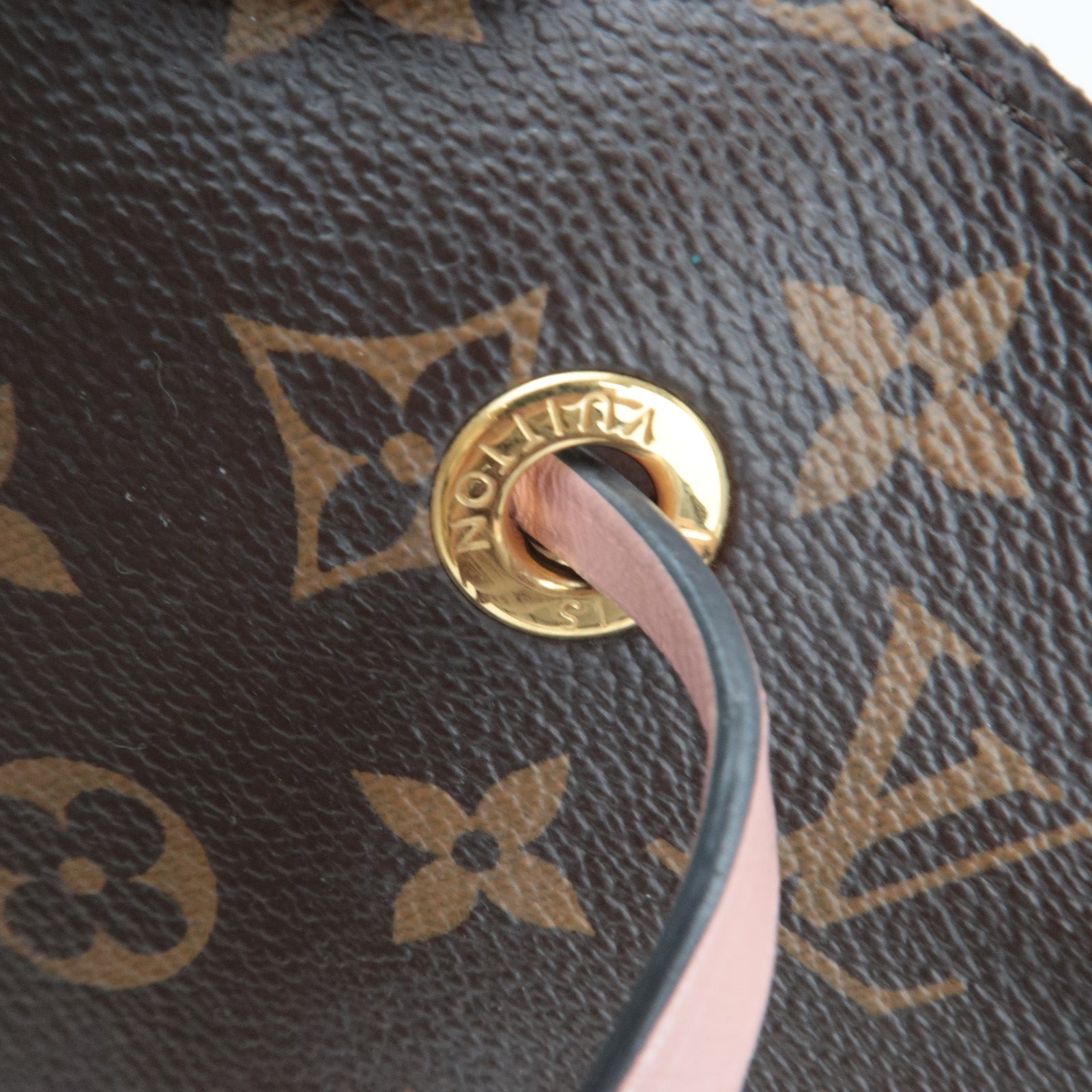 Louis Vuitton Monogram Neo Noe Shoulder Bag Rose Poodle M44022 RFID