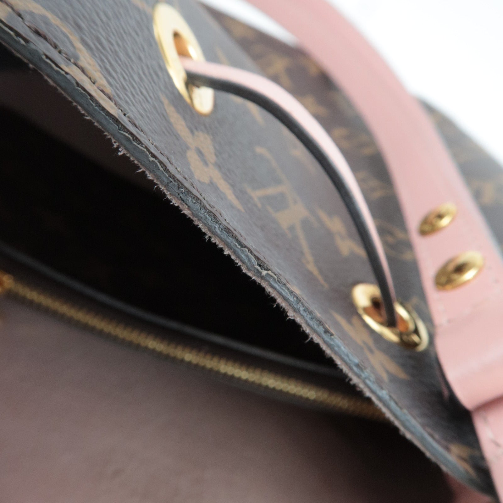 Louis Vuitton Monogram Neo Noe Shoulder Bag Rose Poodle M44022 RFID