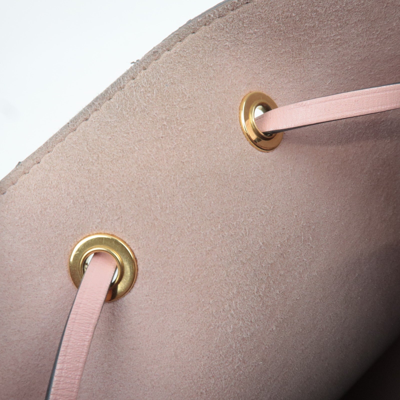 Louis Vuitton Monogram Neo Noe Shoulder Bag Rose Poodle M44022 RFID