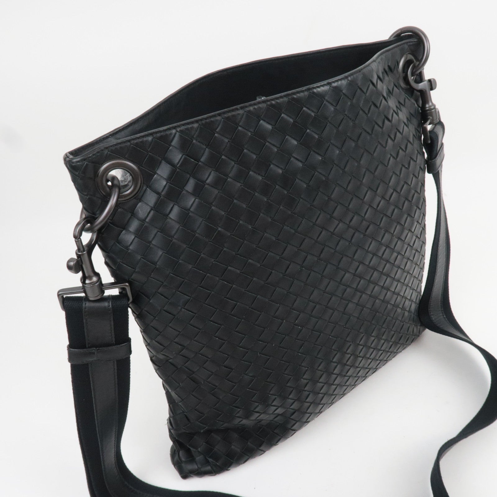 BOTTEGA VENETA Intrecciato Leather Shoulder Bag Black 161623