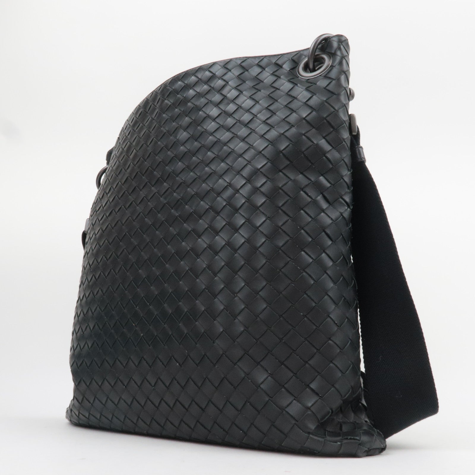 BOTTEGA VENETA Intrecciato Leather Shoulder Bag Black 161623