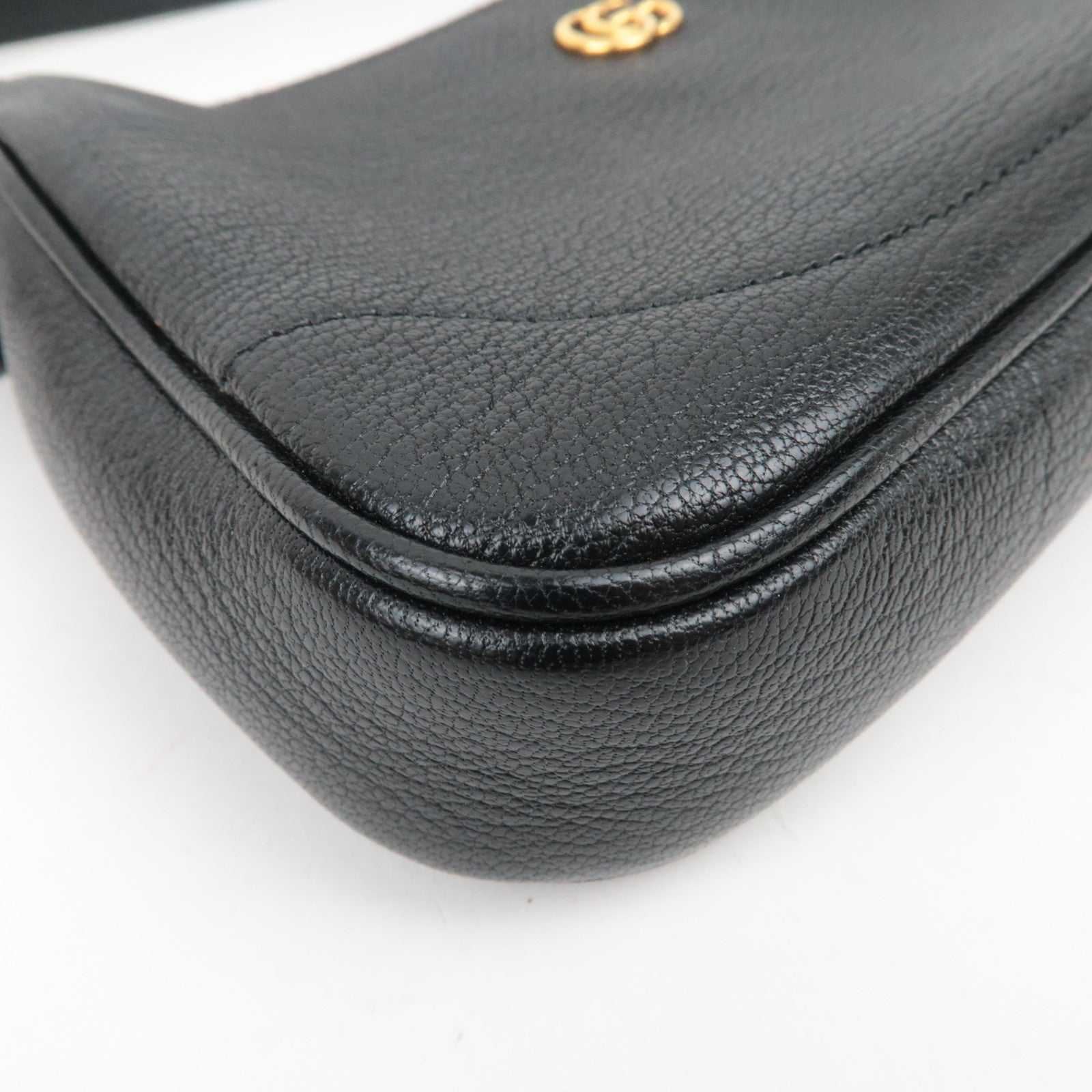 GUCCI GG Marmont Aphrodite Leather Mini Shoulder Bag Black 739076