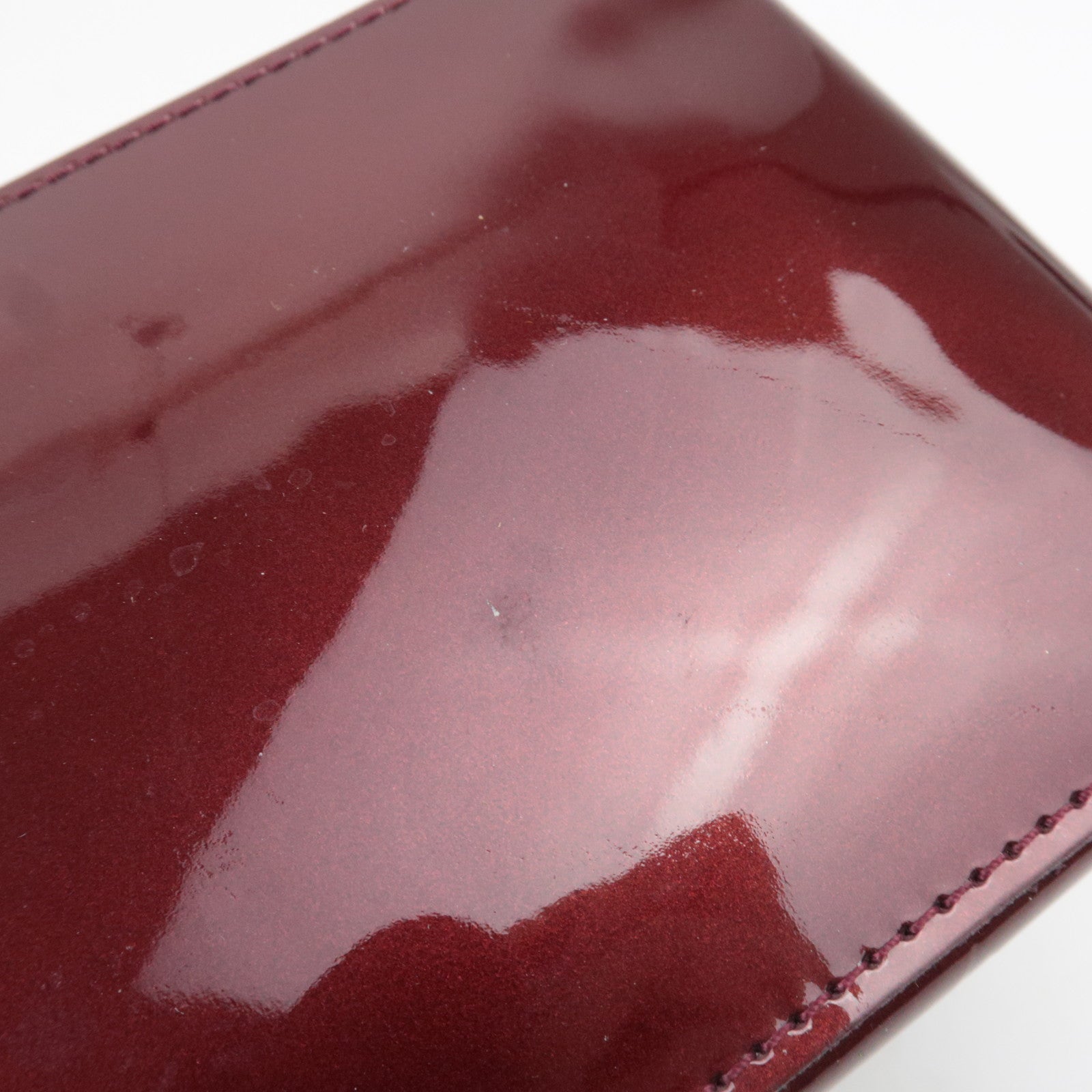 Louis Vuitton Monogram Vernis Wilshire PM Rouge Fauviste M91644