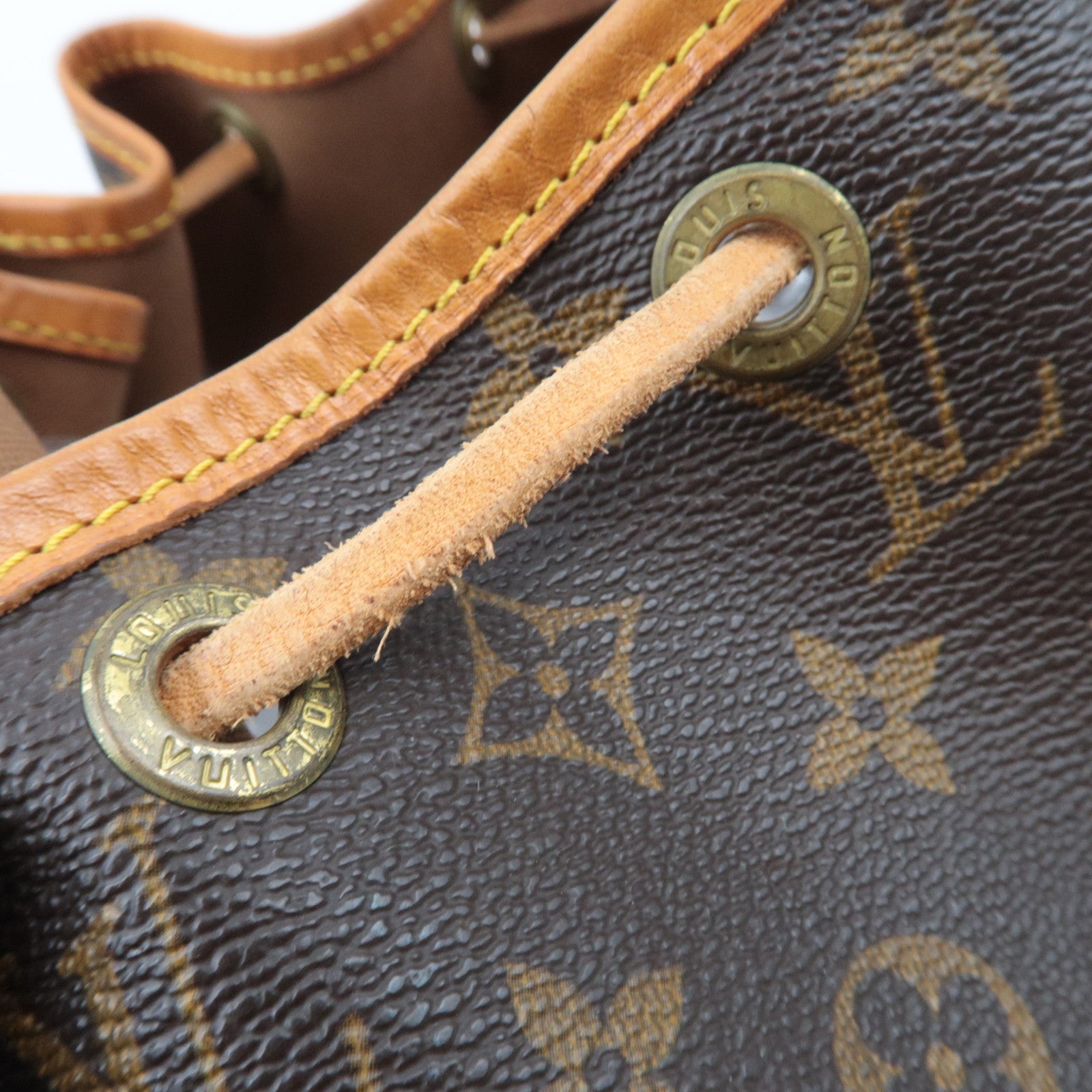 Louis Vuitton Monogram Petit Noe Shoulder Bag M42226