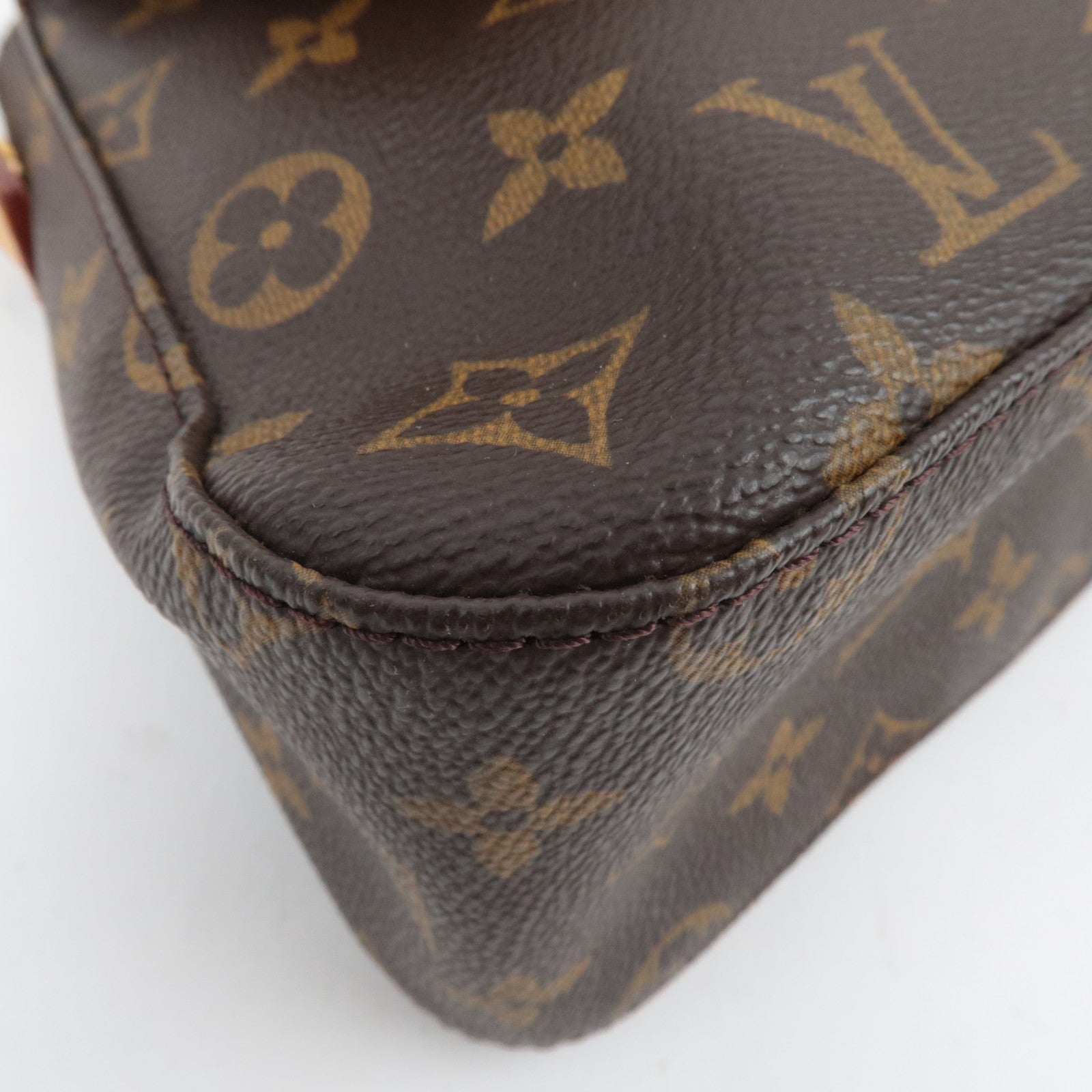 Louis Vuitton Monogram Mini Looping Shoulder Bag M51147