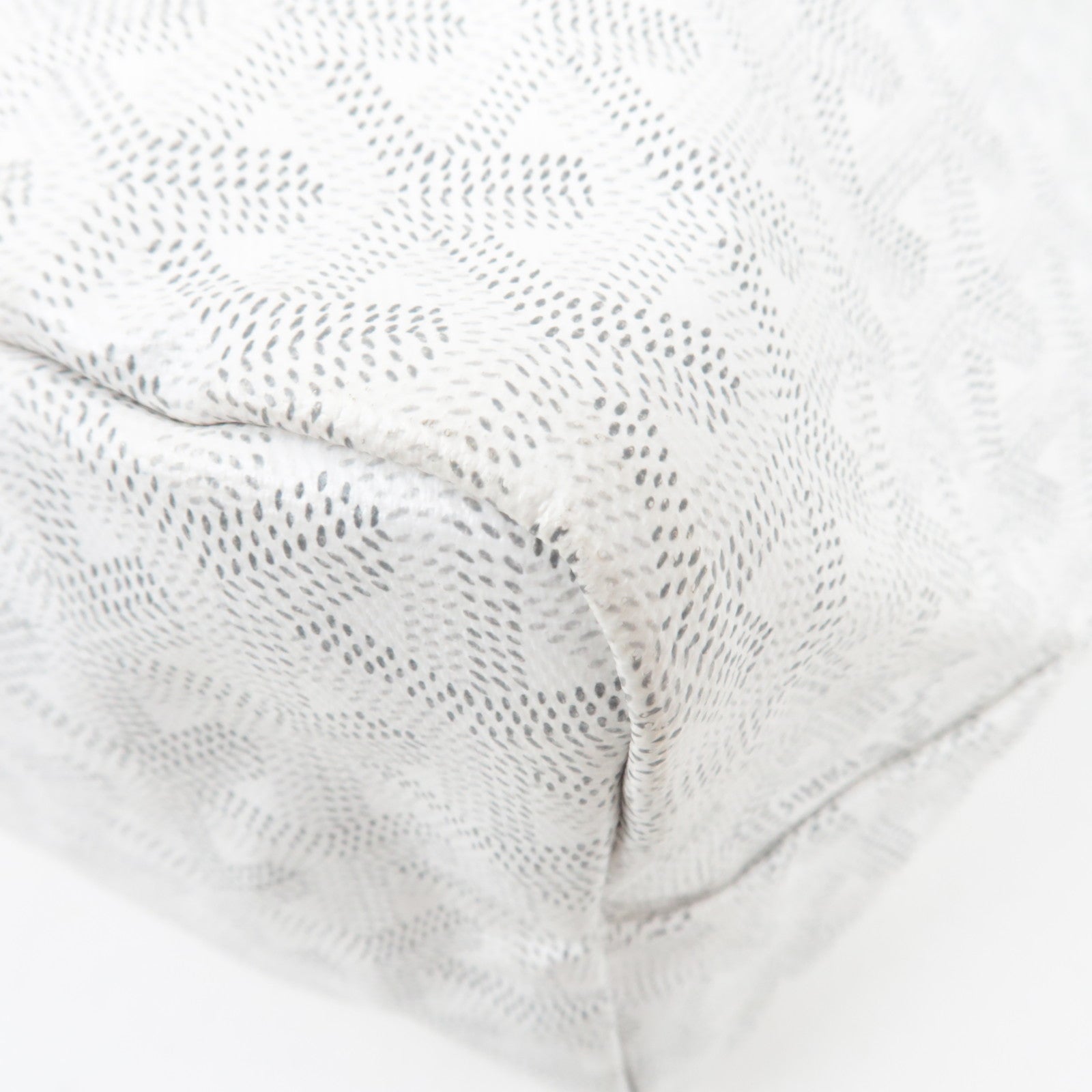 GOYARD Herringbone Saint Louis PM Tote Bag White