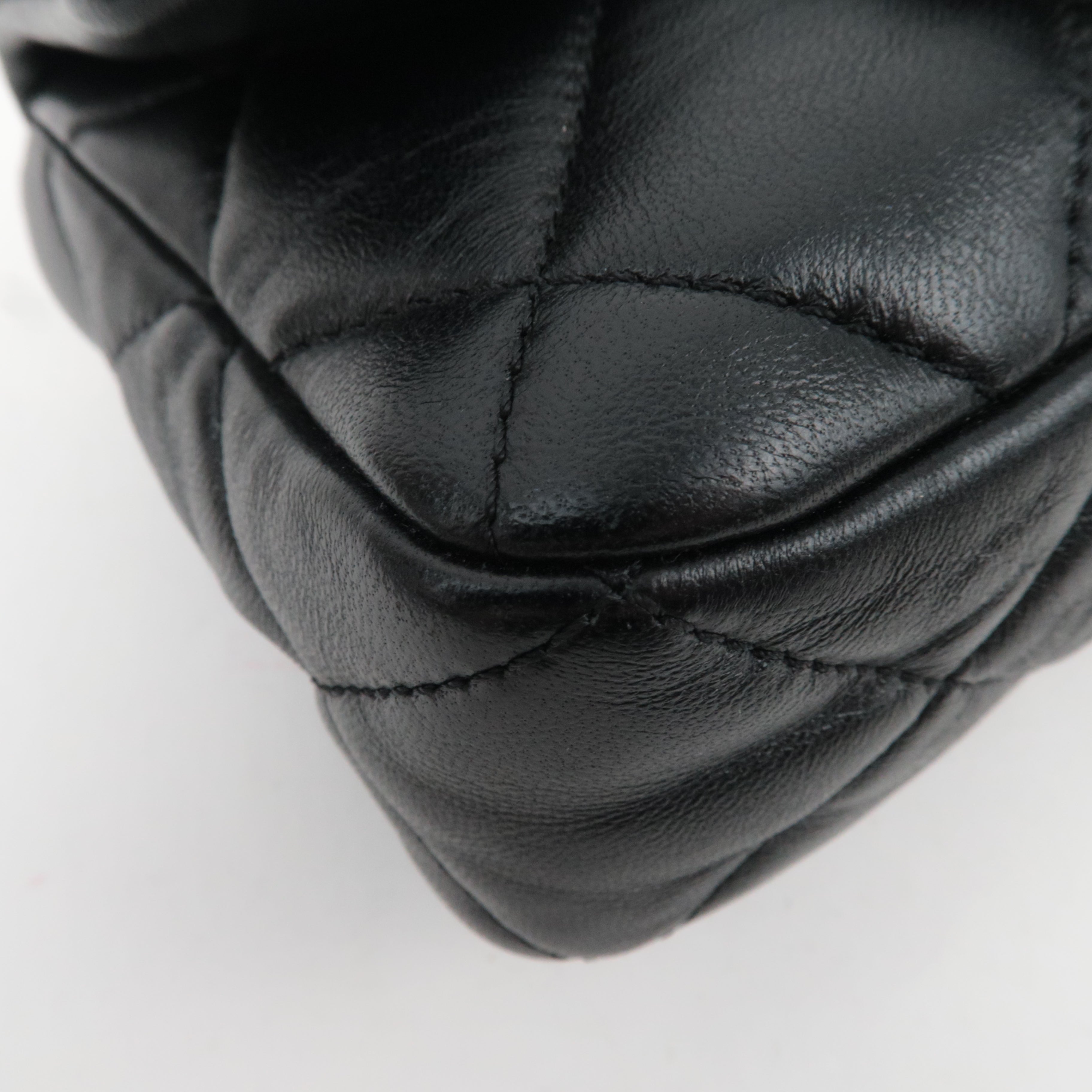 CHANEL Matelasse Lambskin Small Chain Shoulder Bag Black