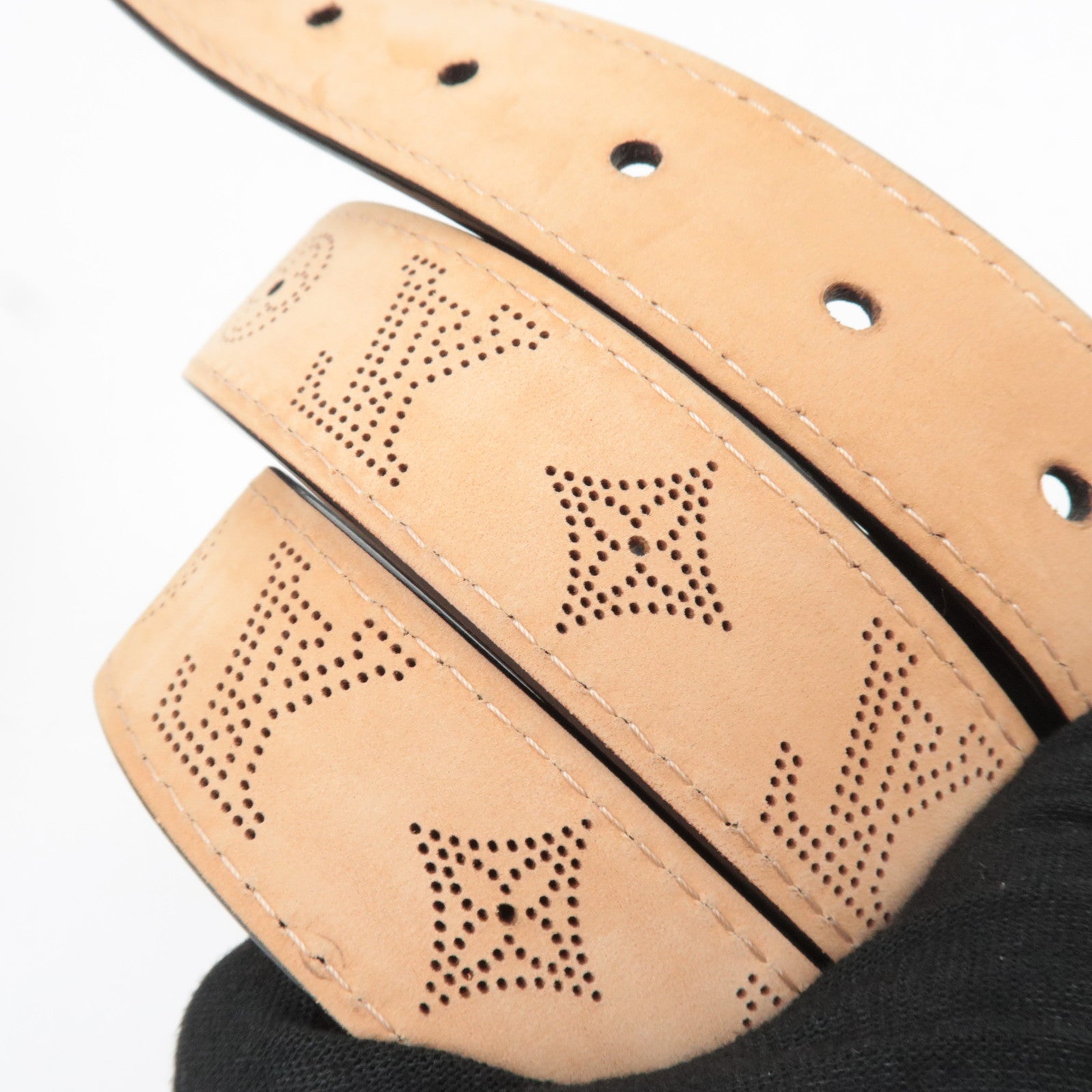 Louis Vuitton Monogram Mahina Ceinture Perfo Belt 90/36 Noir M6931
