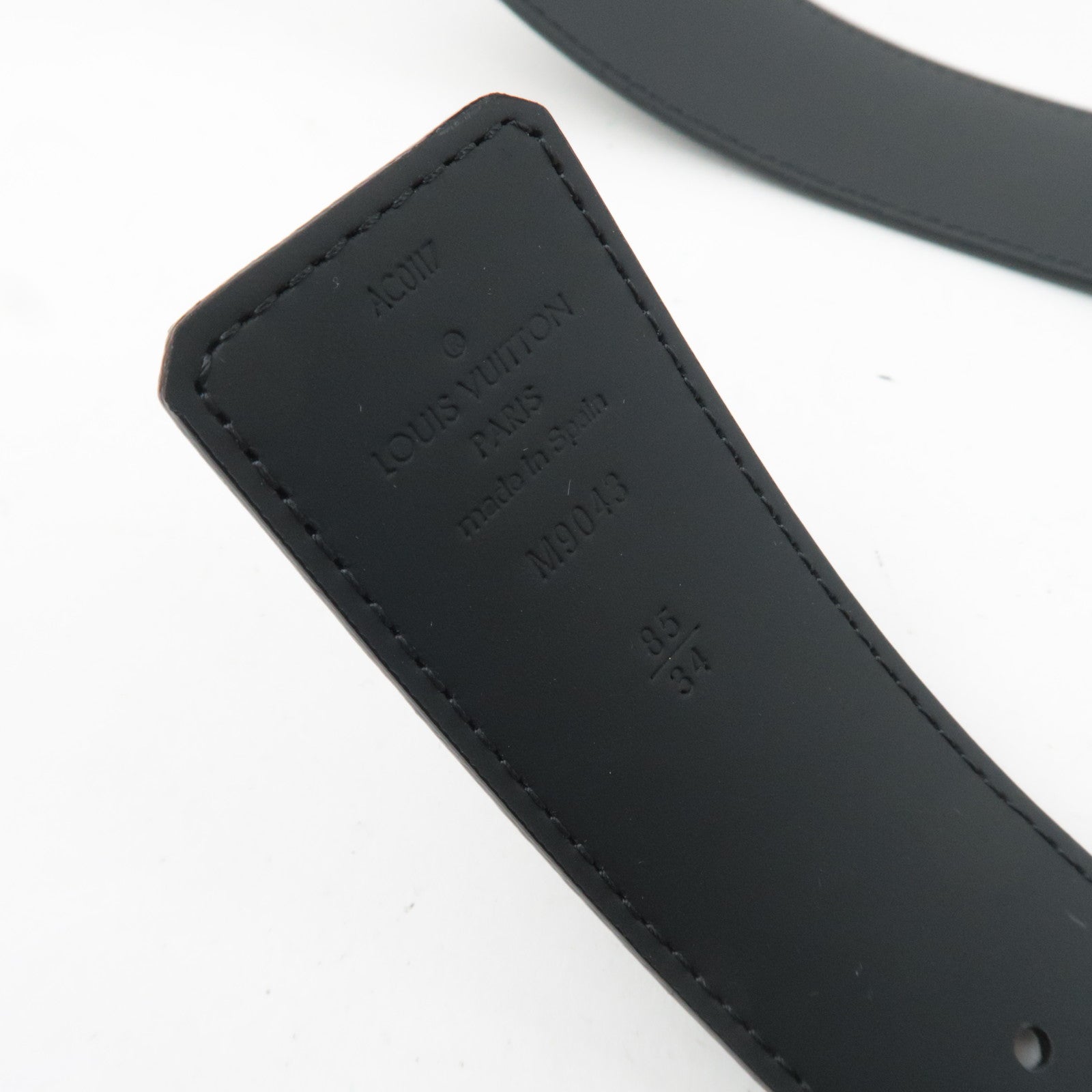 Louis Vuitton Monogram Eclipse Ceinture LV Initials Belt 85/34 M9043