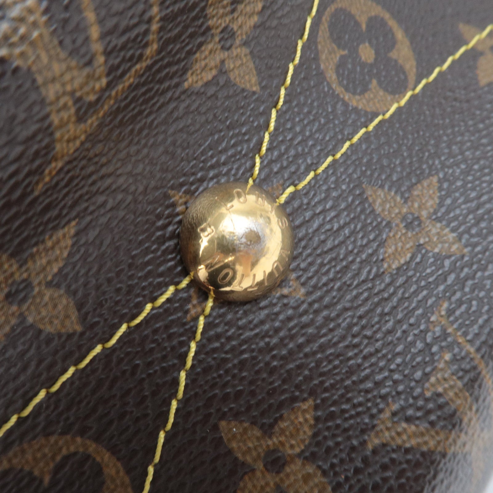 Louis Vuitton Monogram Tivoli PM Handbag M40143
