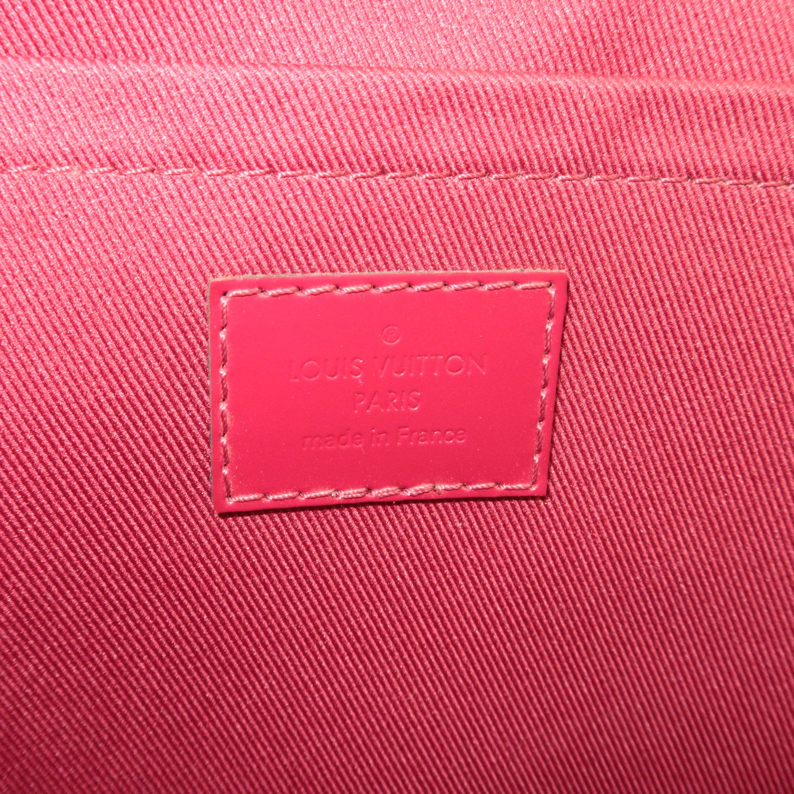 Louis Vuitton Monogram Etui Voyage GM Clutch Bag Fuchsia M43443
