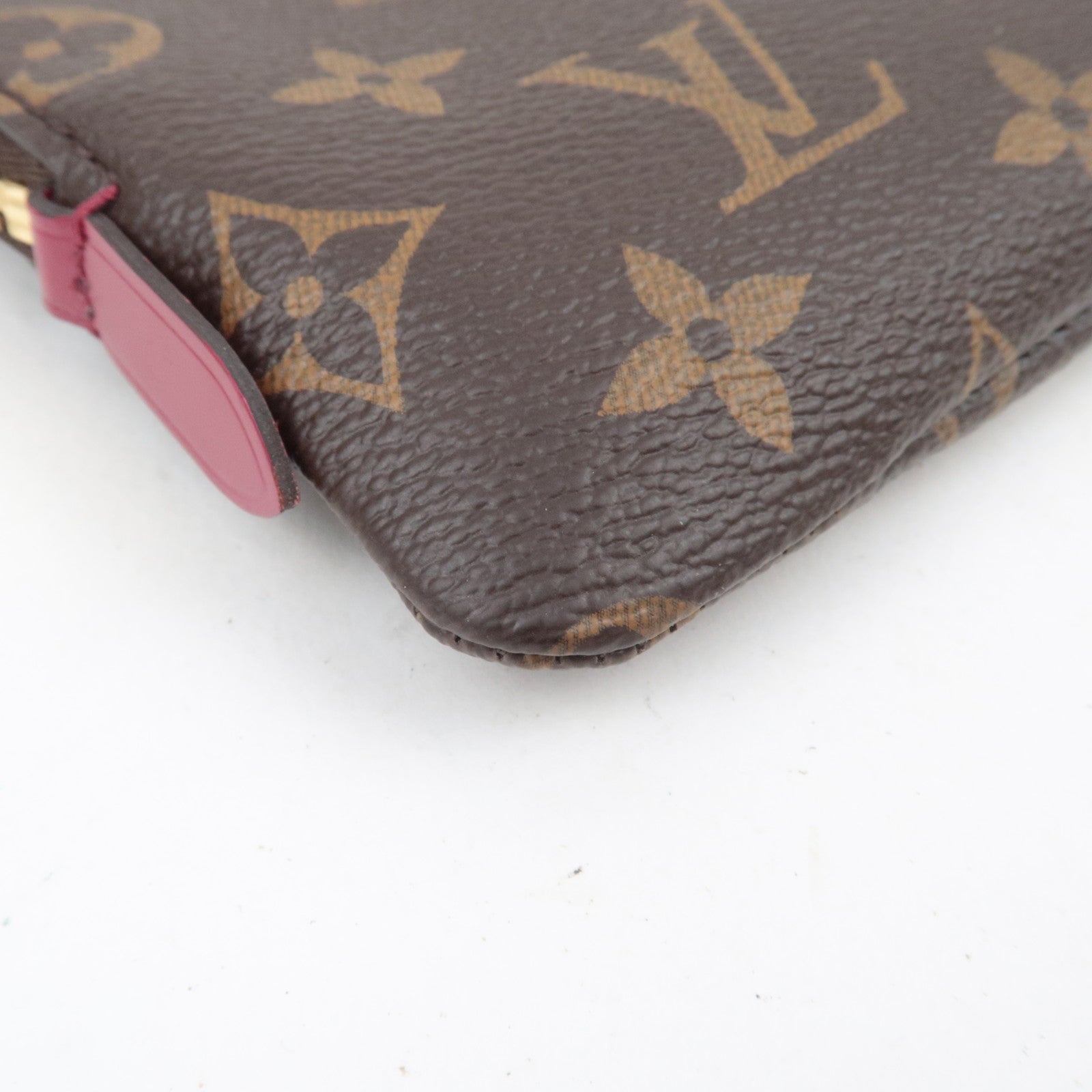 Louis Vuitton Monogram Etui Voyage GM Clutch Bag Fuchsia M43443