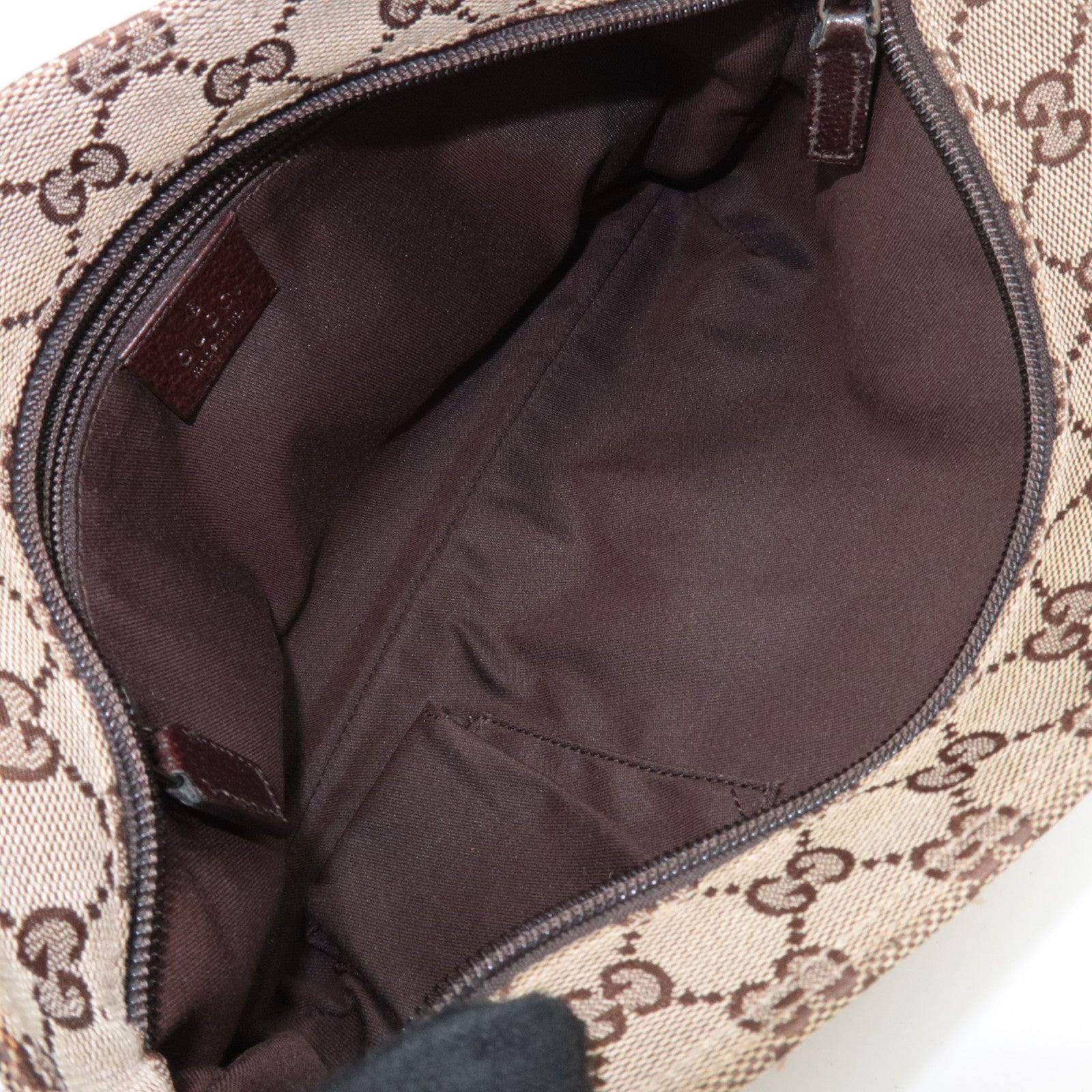 GUCCI GG Canvas Sherry Shoulder Bag 189749