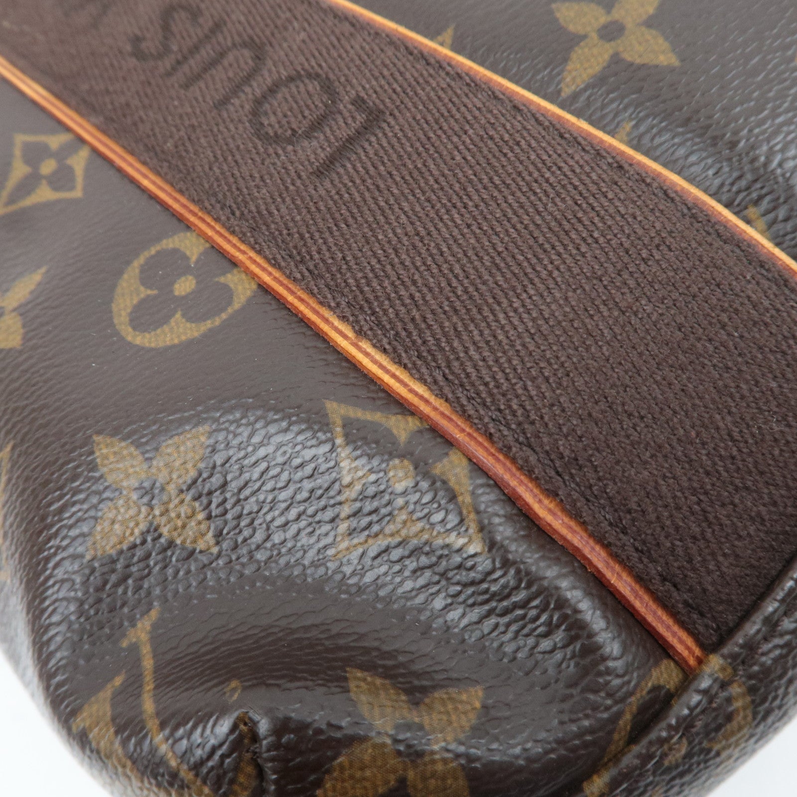 Louis Vuitton Monogram Cabas Beaubourg Tote Bag M53013