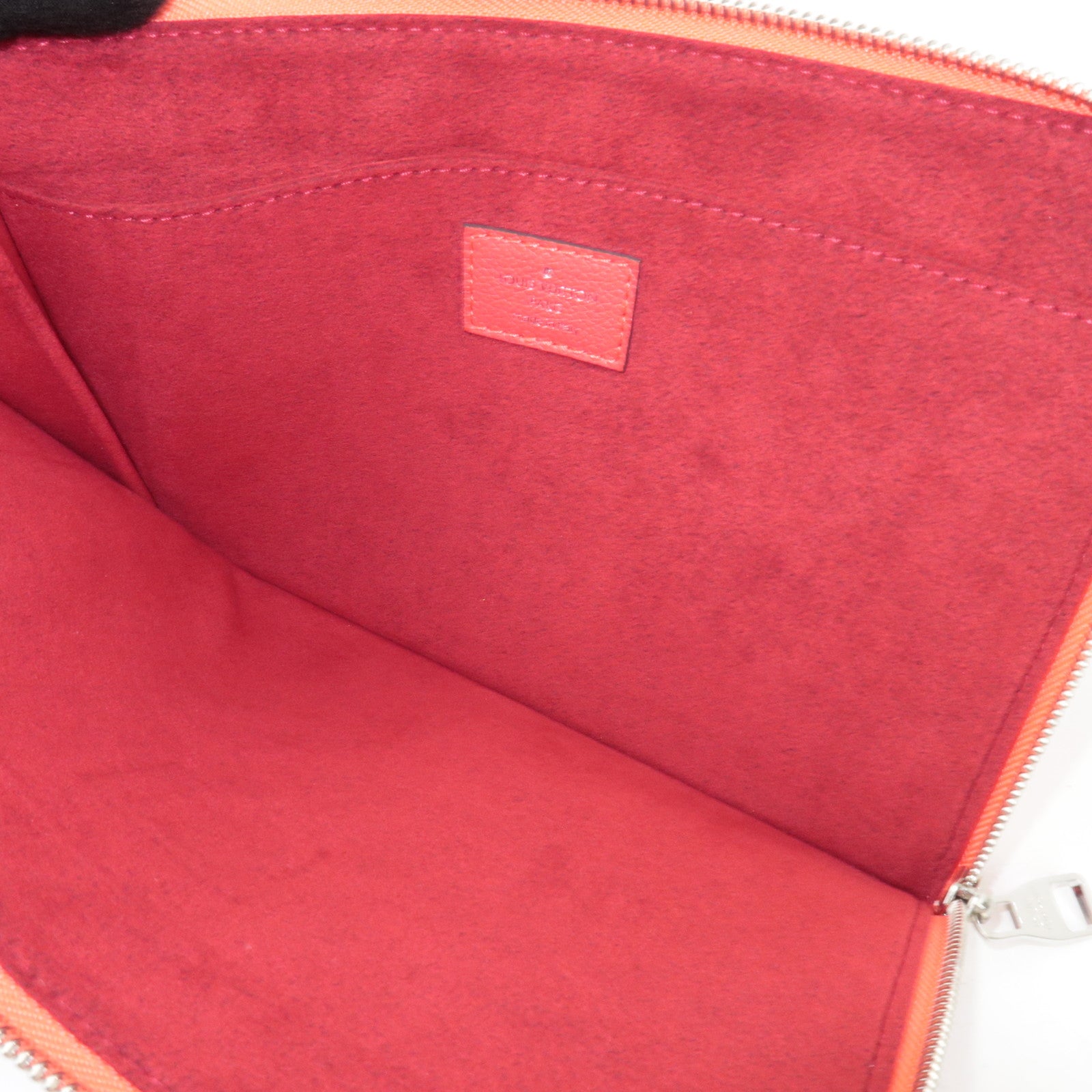 Louis Vuitton Pochette Jour PM Taurillon Leather Clutch Bag Rouge R99586