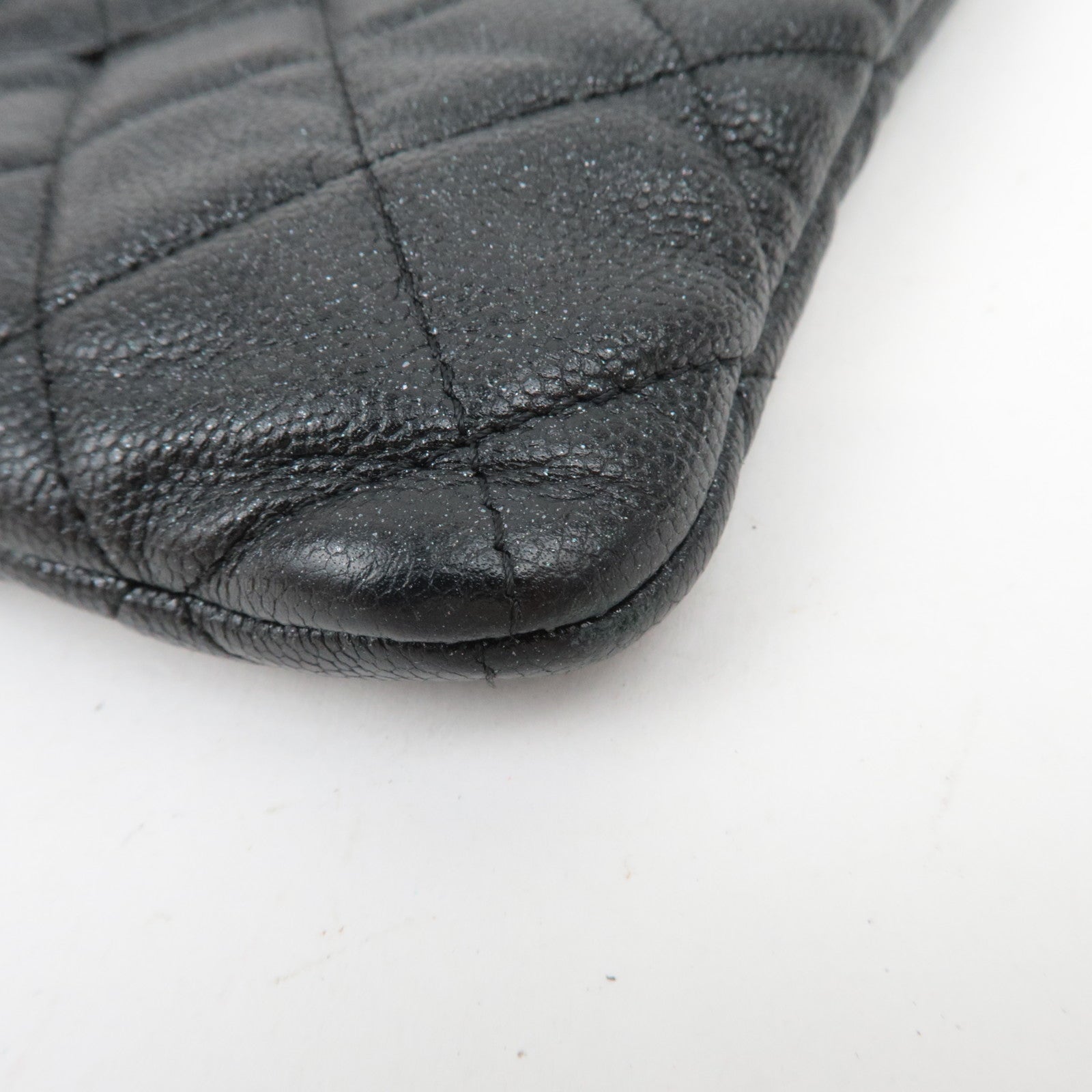 CHANEL Matelasse Caviarskin Clutch Bag Black