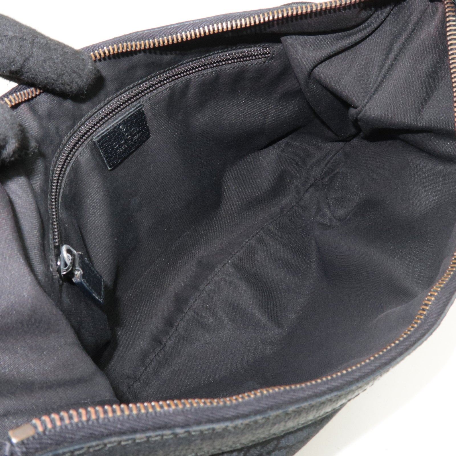 GUCCI Sherry GG Canvas Shoulder Bag Black 181092
