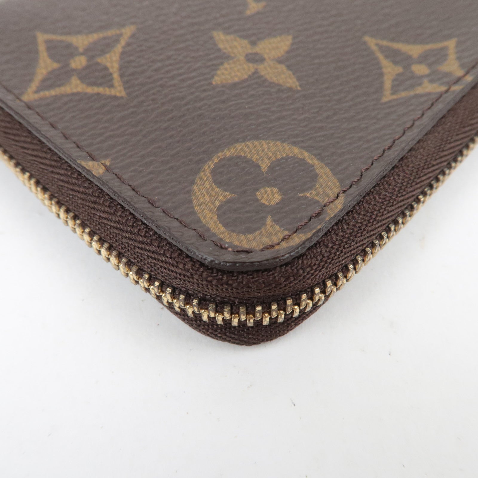 Louis Vuitton Monogram Zippy Coin Purse Wallet M60067