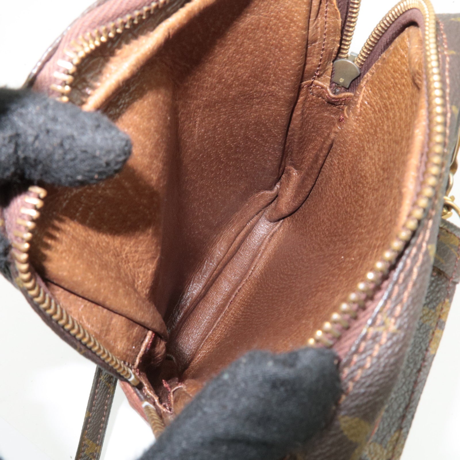 Louis Vuitton Monogram Danube Shoulder bag Old Model 3552
