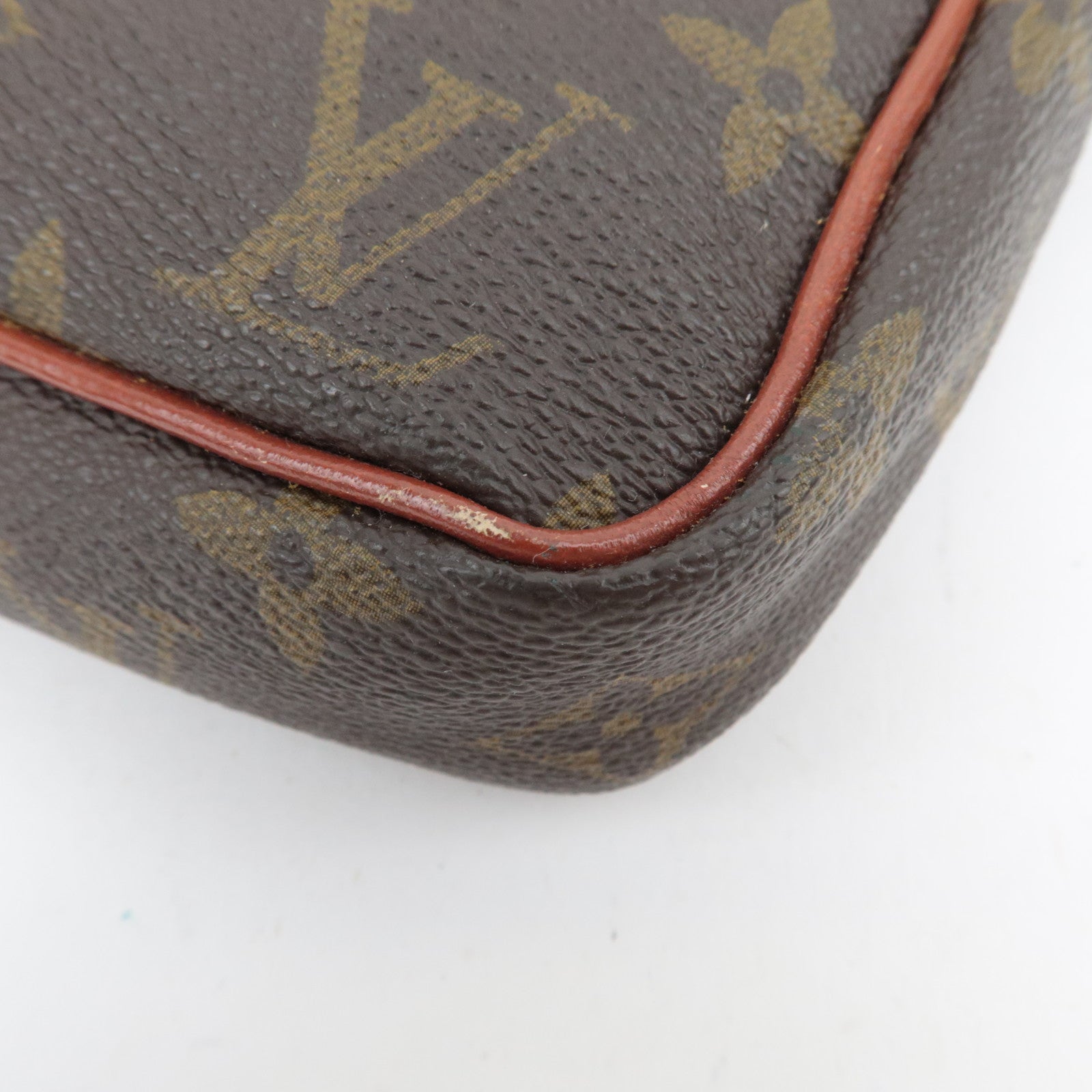 Louis Vuitton Monogram Danube Shoulder bag Old Model 3552
