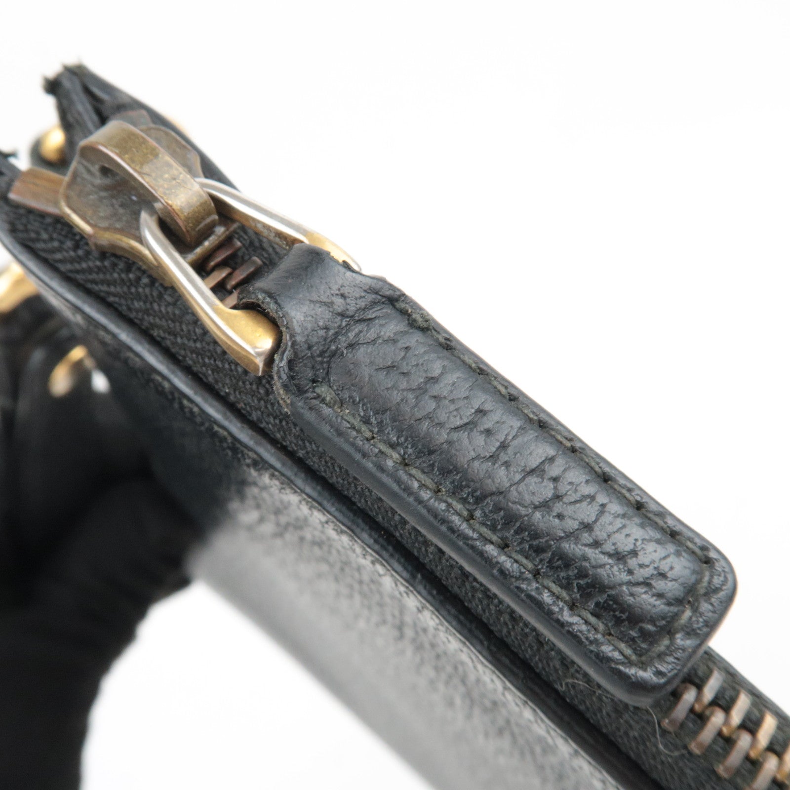 GUCCI Sherry Leather Clutch Bag Black 428758