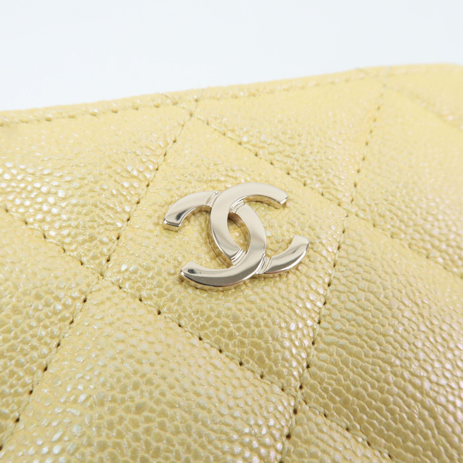 CHANEL Matelasse Shiny Caviarskin Coin Case Yellow