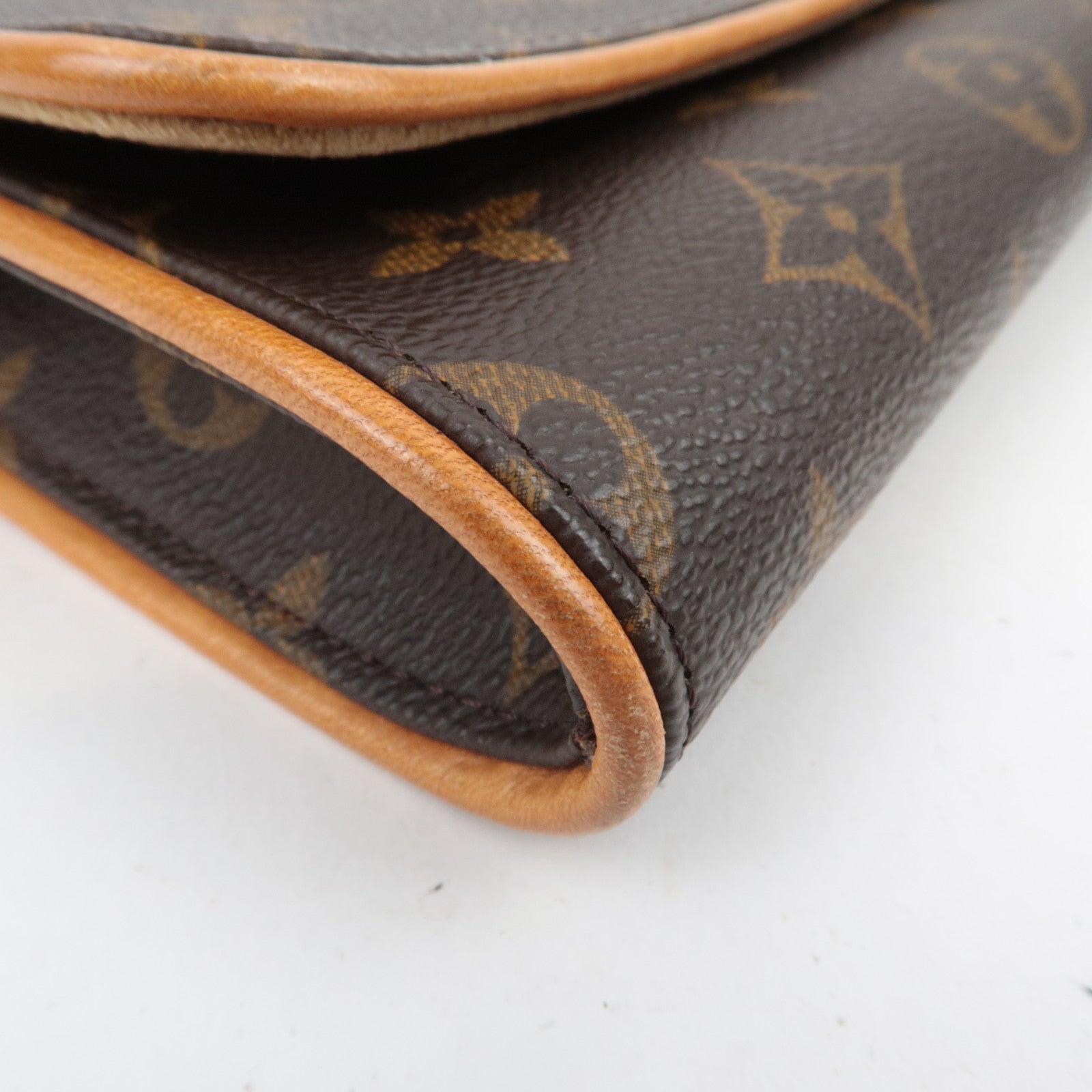 Louis Vuitton Monogram Pochette Twin GM Shoulder Bag M51852