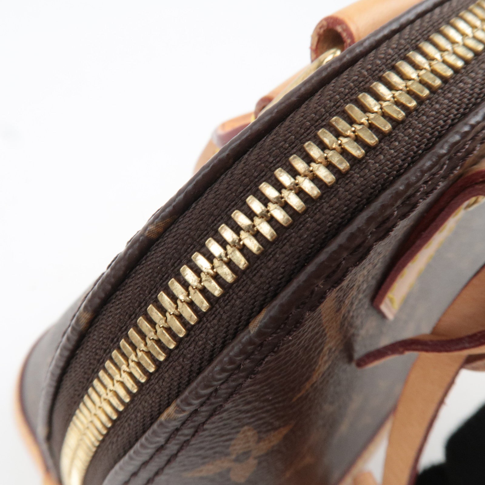 Louis Vuitton Monogram Alma BB 2Way Handbag M53152
