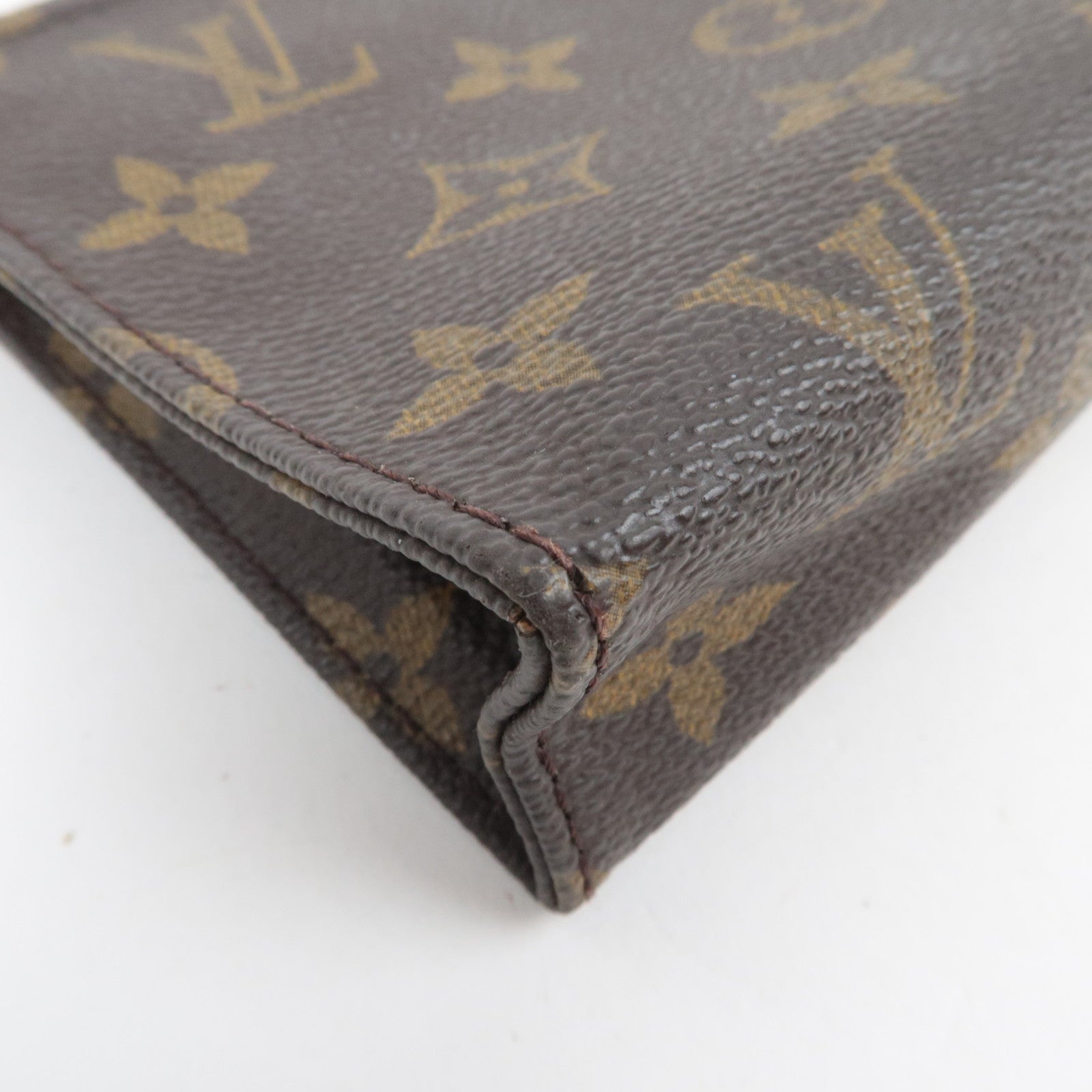 Louis Vuitton Monogram Poche Toilette 15 Pouch M47546