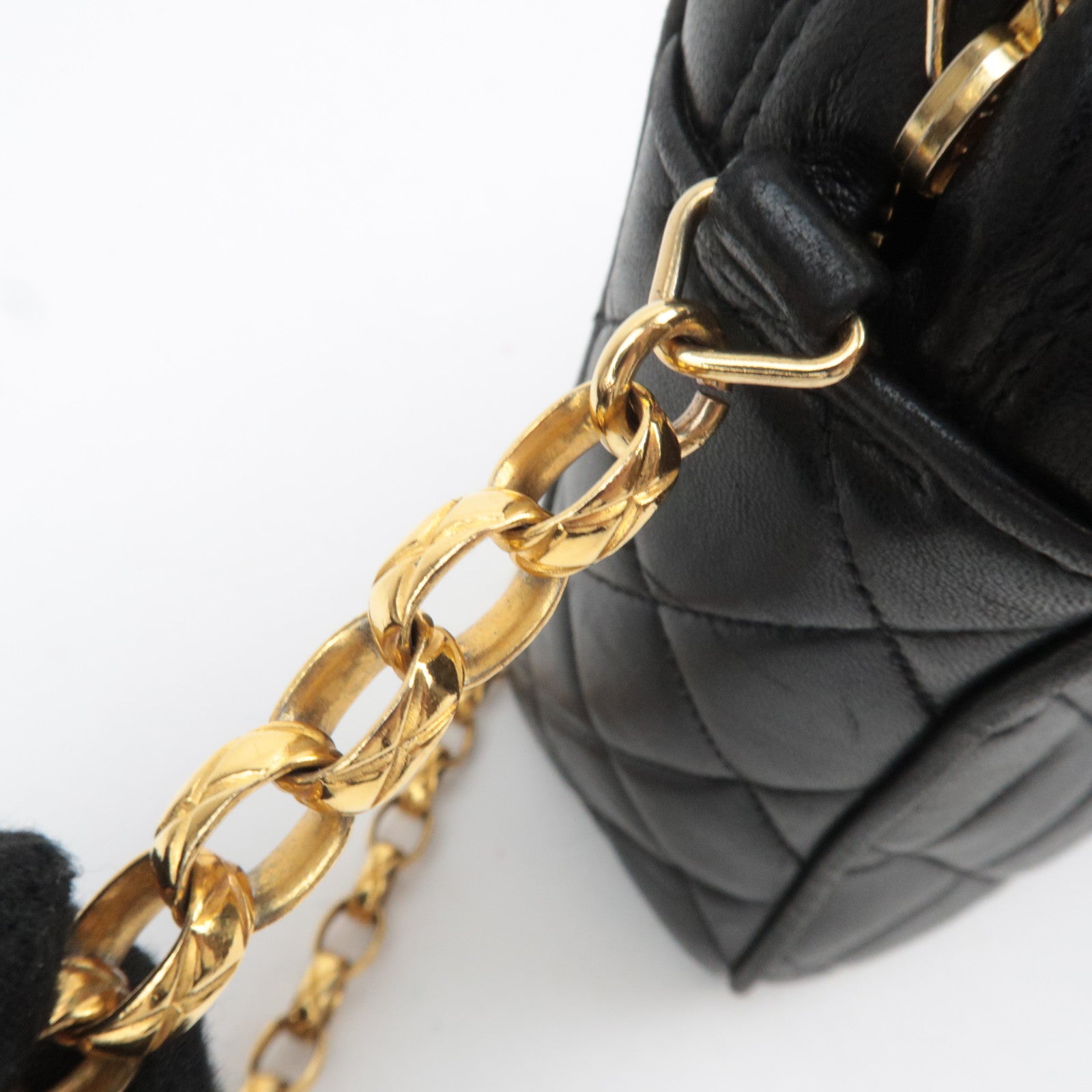 CHANEL Matelasse Diana Lambskin Flap Chain Shoulder Bag Black