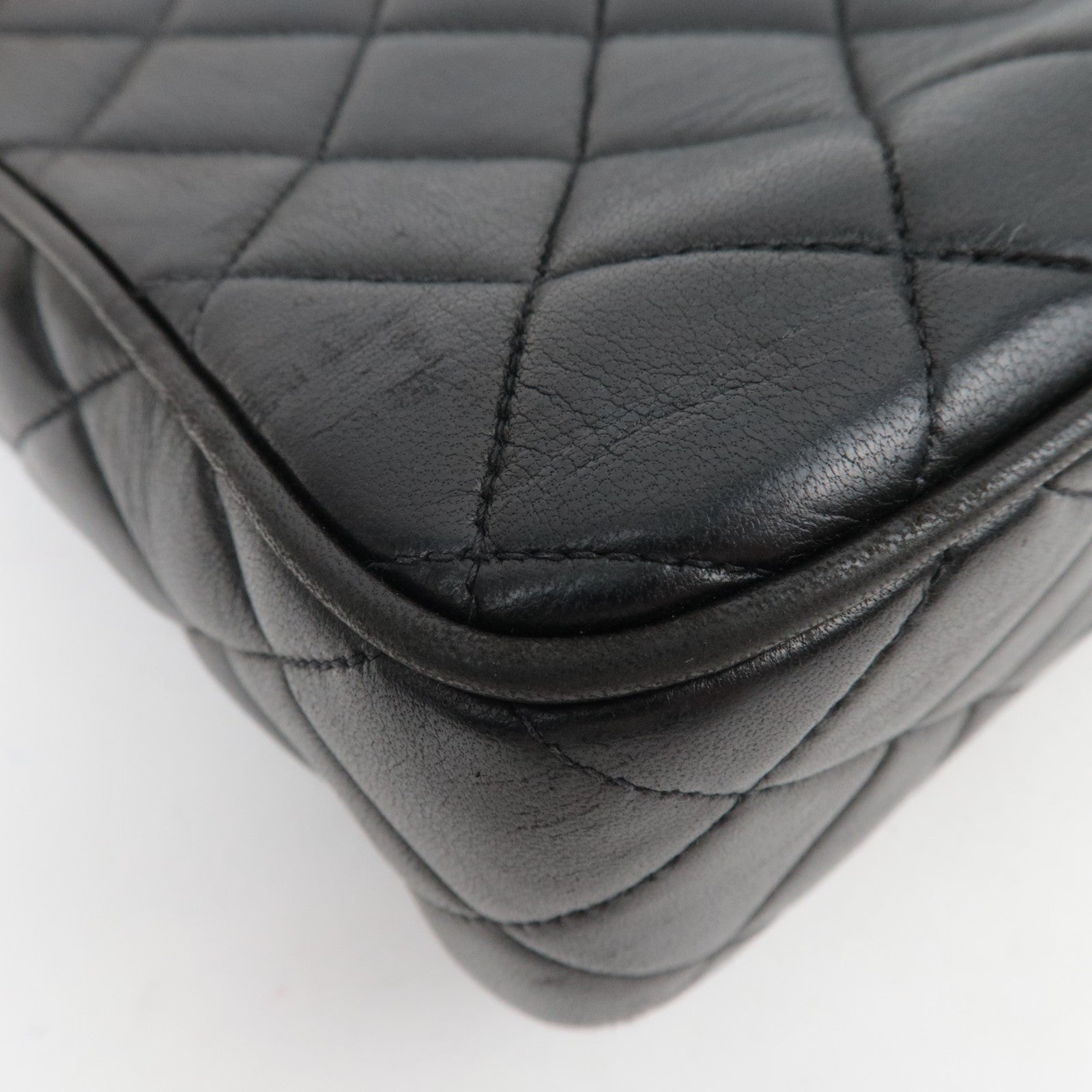 CHANEL Matelasse Diana Lambskin Flap Chain Shoulder Bag Black