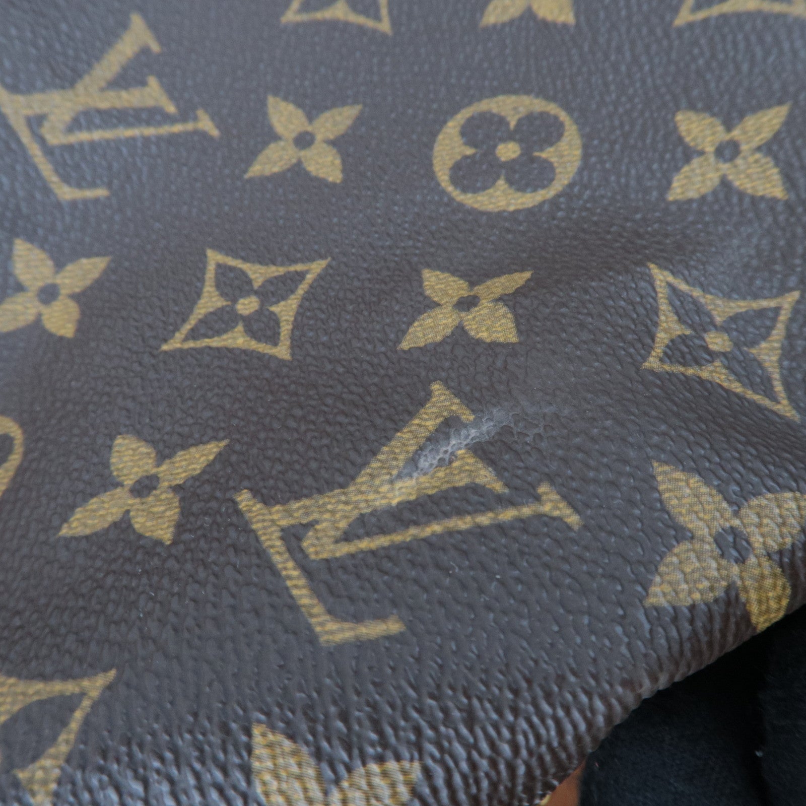 Louis Vuitton Monogram Noe Shoulder Bag M42224