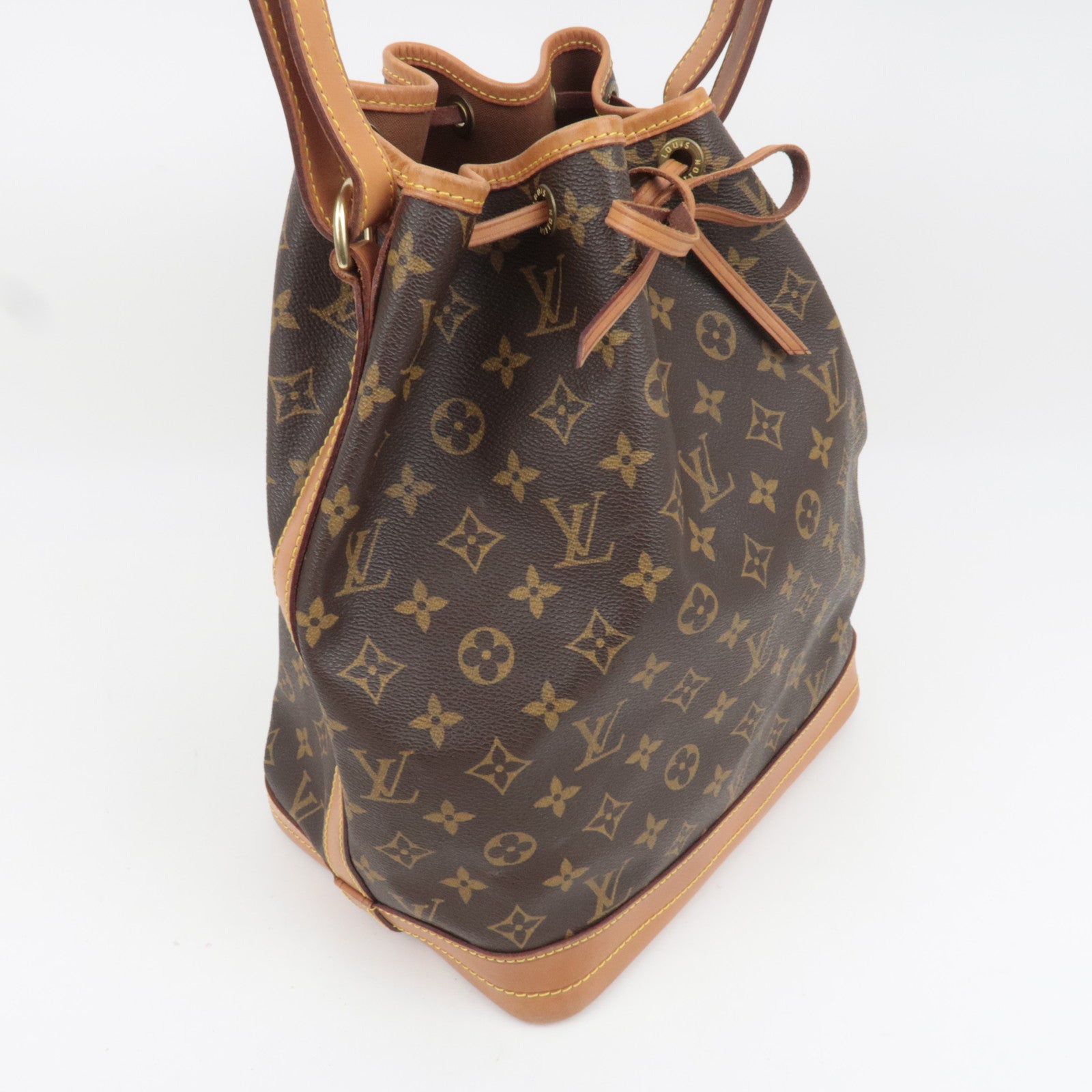 Louis Vuitton Monogram Noe Shoulder Bag M42224