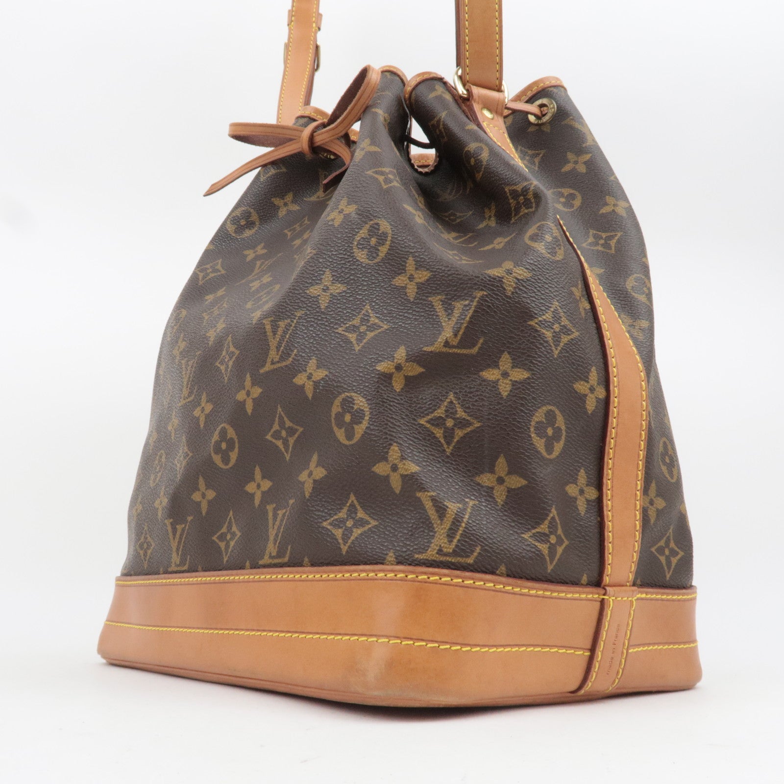Louis Vuitton Monogram Noe Shoulder Bag M42224