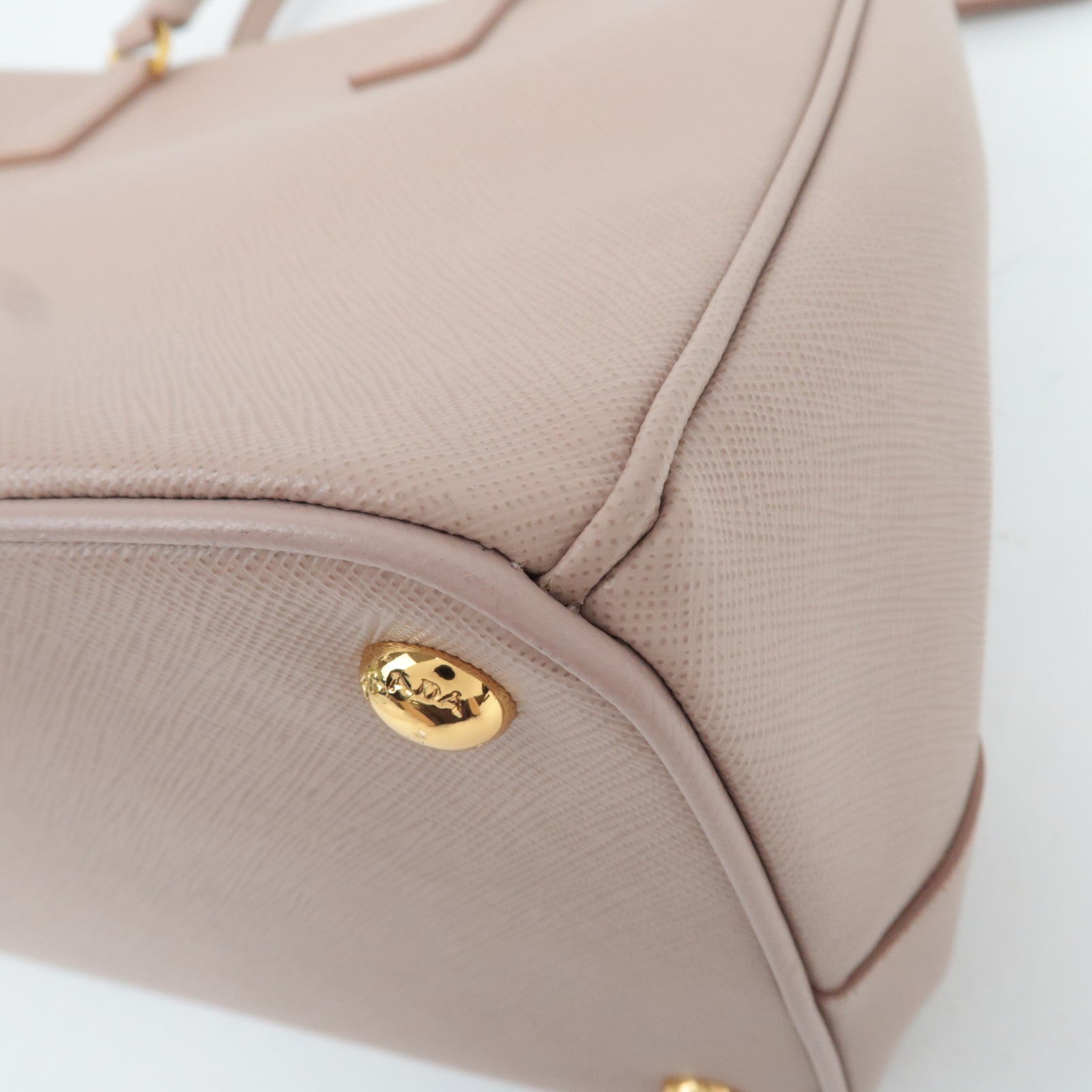 PRADA Saffiano Galleria Leather Handbag Pink Beige BN1786