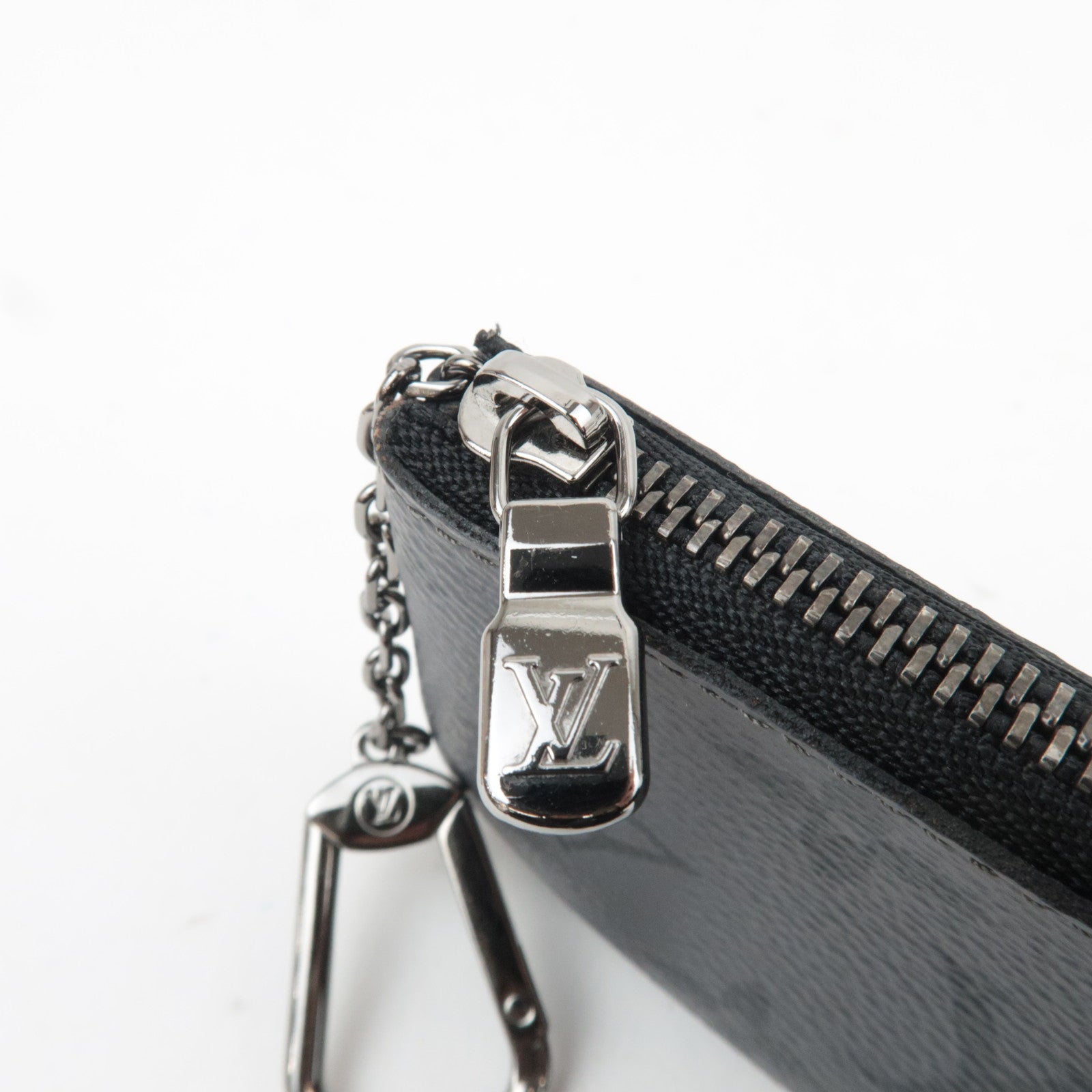 Louis Vuitton Monogram Eclipse Pochette Cles Coin Case M80905