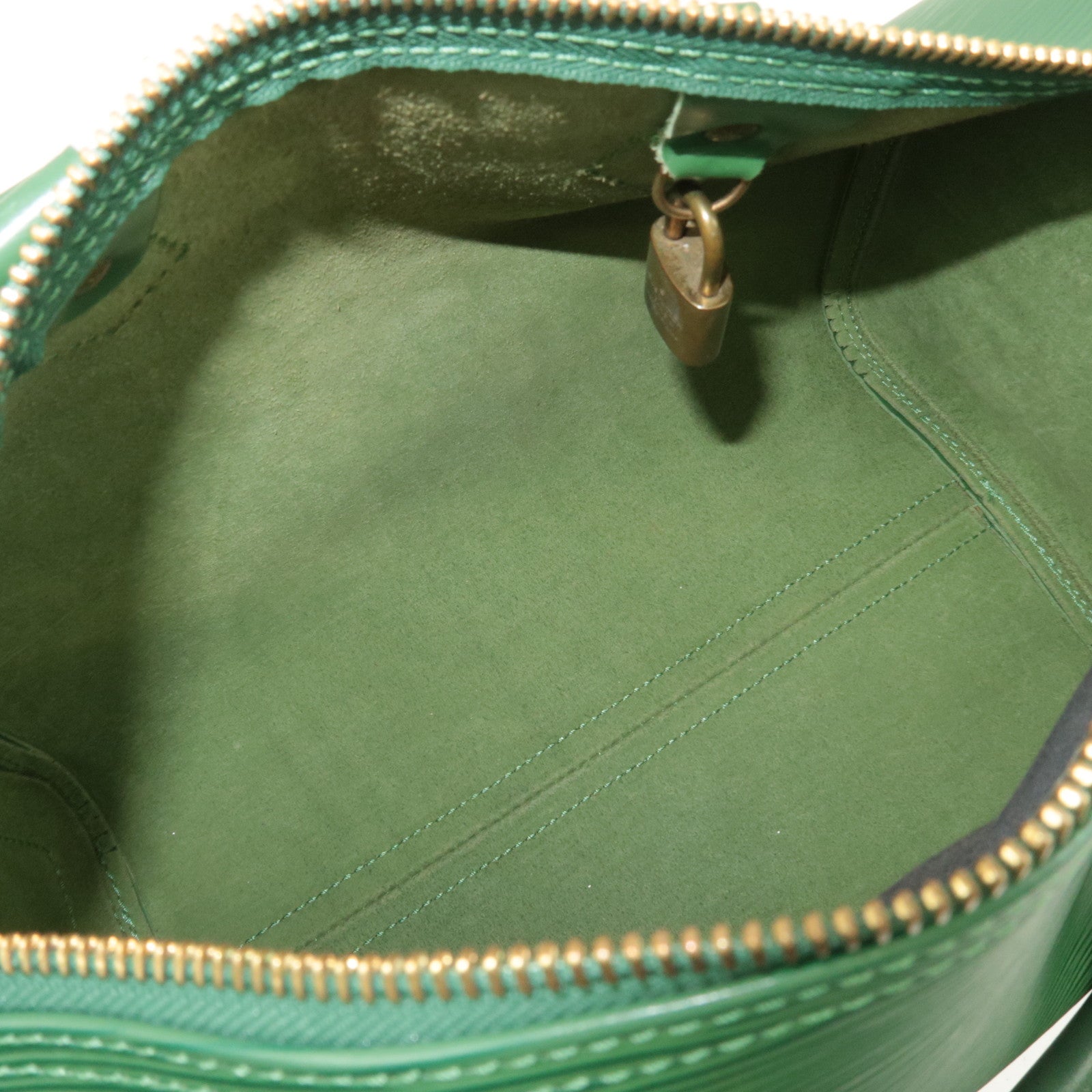 Louis Vuitton Epi Speedy 25 Handbag Borneo Green M43014