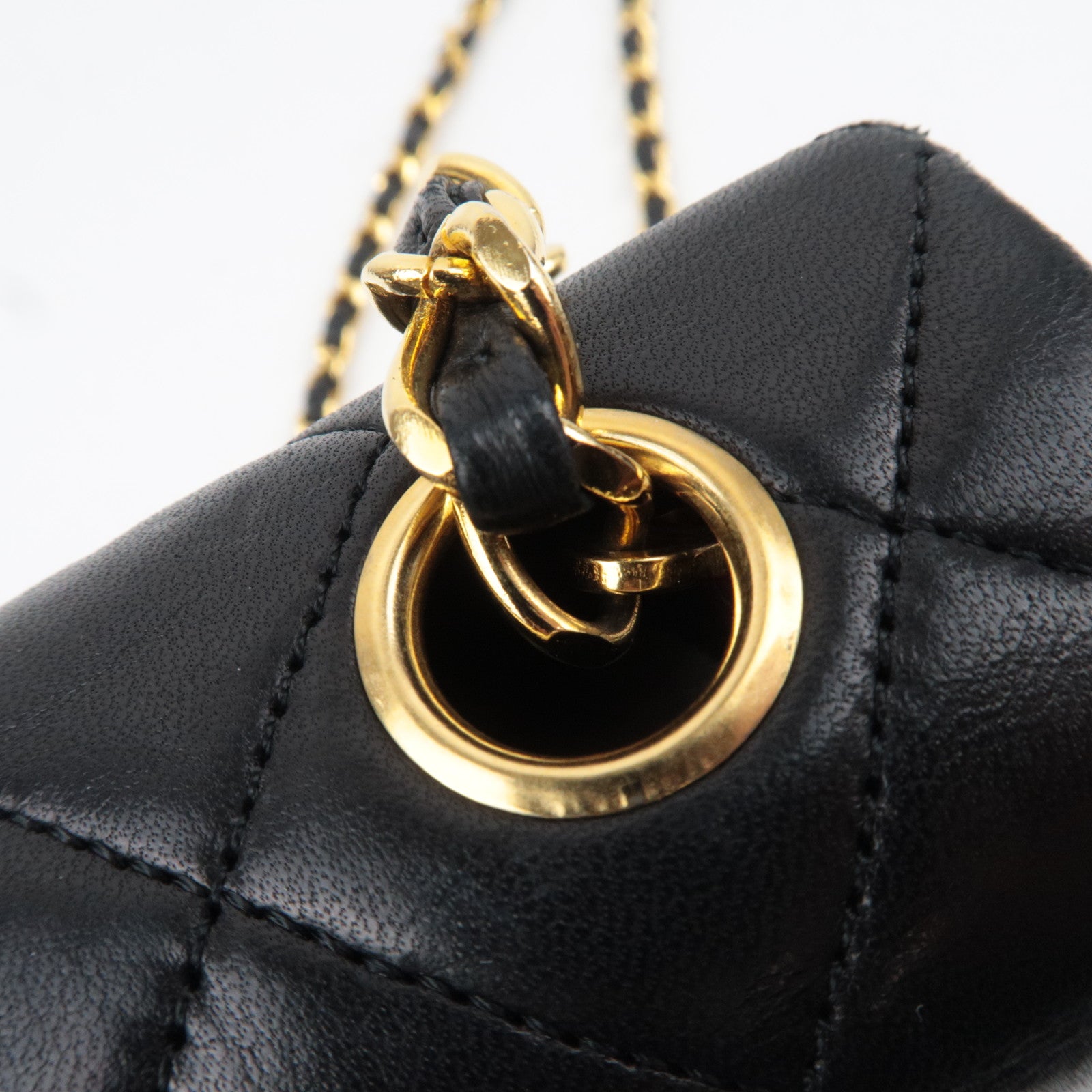 CHANEL Mini Matelasse 20 Lambskin Chain Shoulder Bag Black