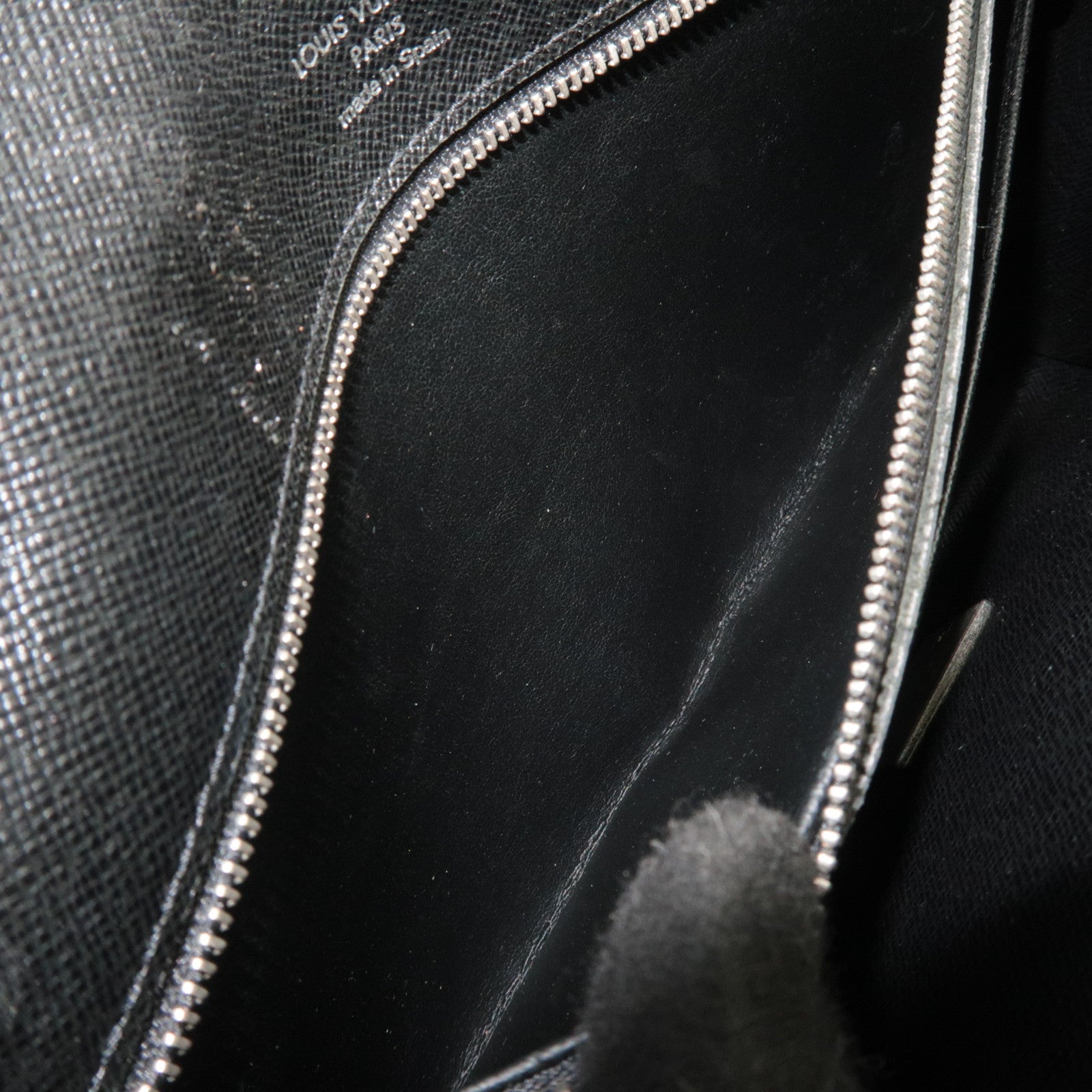 Louis Vuitton Taiga Selenga Clutch Bag Ardoise M30782