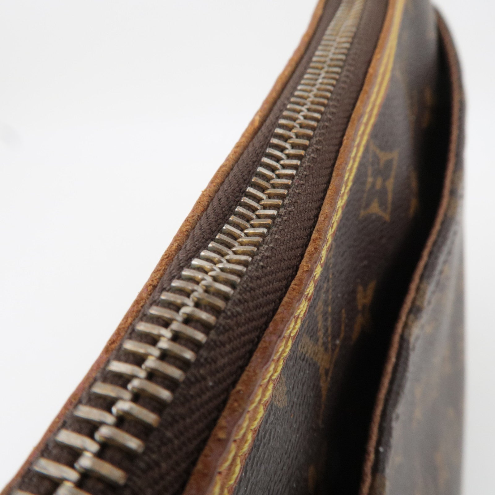 Louis Vuitton Monogram Odeon MM Shoulder Bag M56389