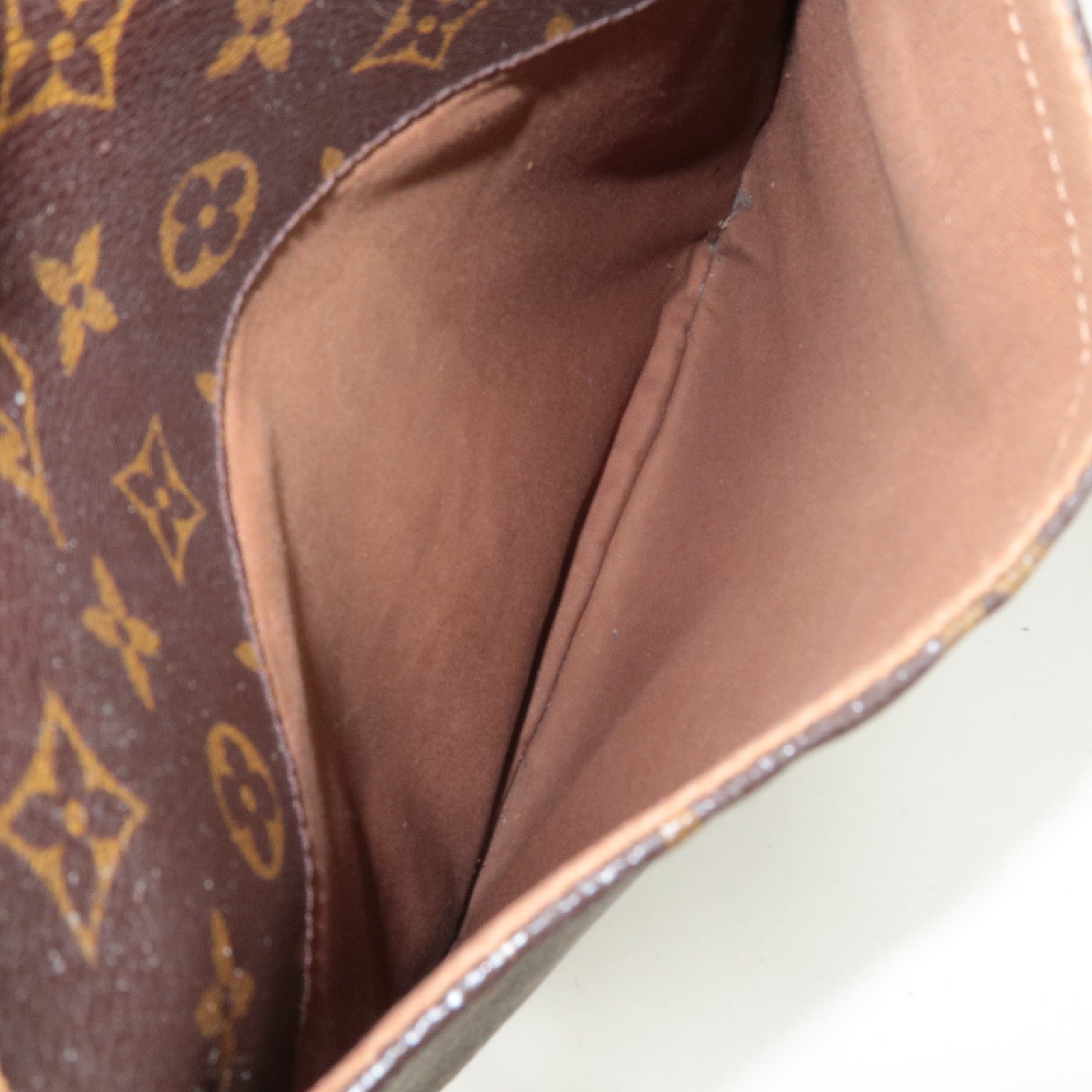 Louis Vuitton Monogram Odeon MM Shoulder Bag M56389