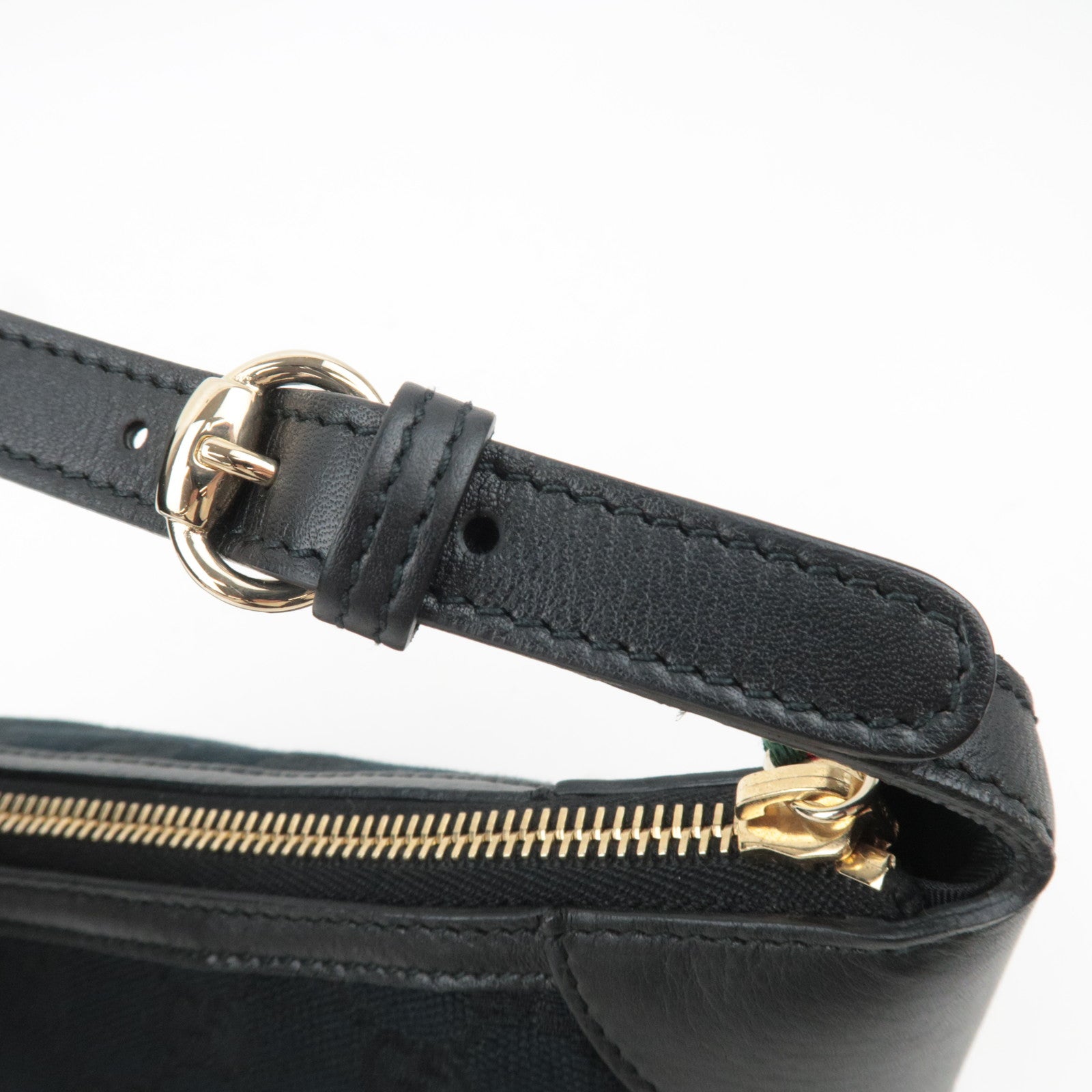 GUCCI Sherry GG Canvas Shoulder Bag Black 224093