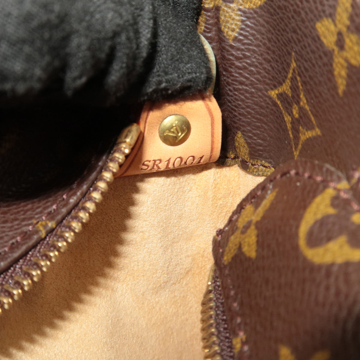 Louis Vuitton Monogram Luco Tote Bag M51155