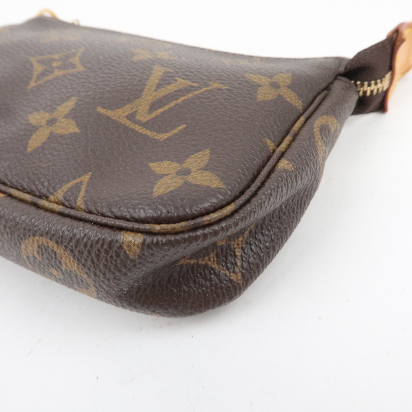 Louis Vuitton Monogram Mini Pochette Accessoires Mini Bag M58009