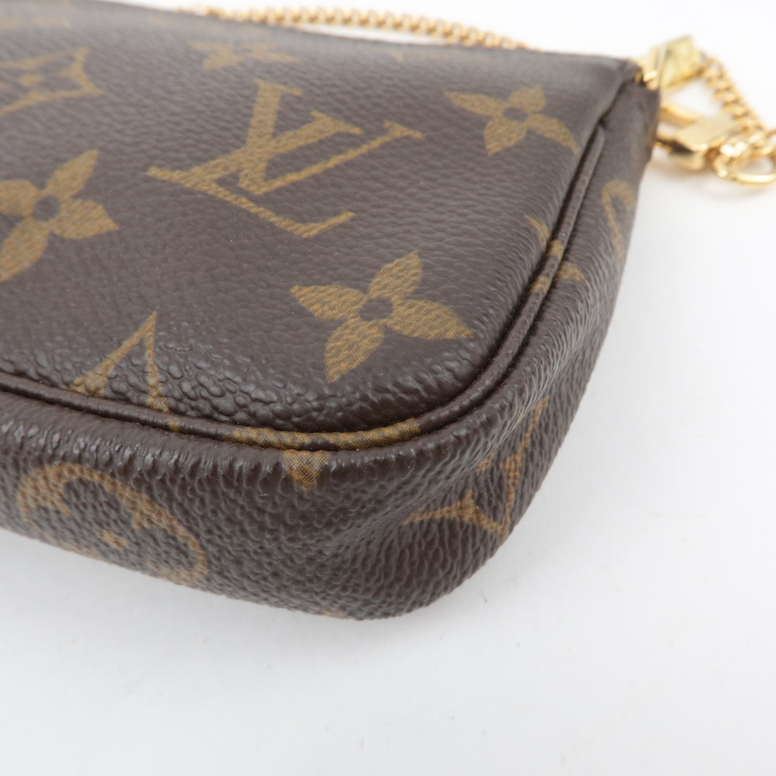 Louis Vuitton Monogram Mini Pochette Accessoires Mini Bag M58009