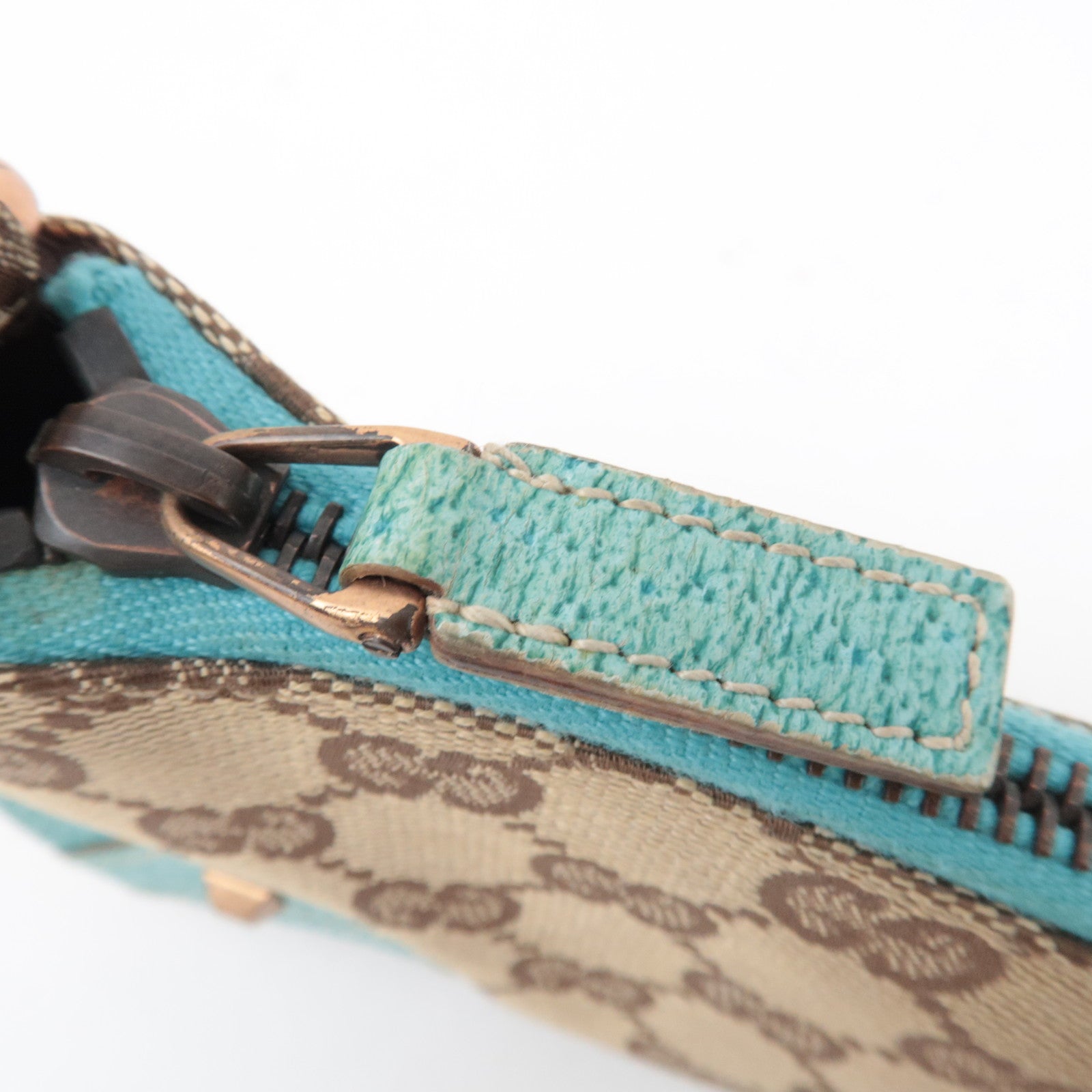 GUCCI GG Canvas Chain Small Shoulder Bag Beige Turquoise 120940