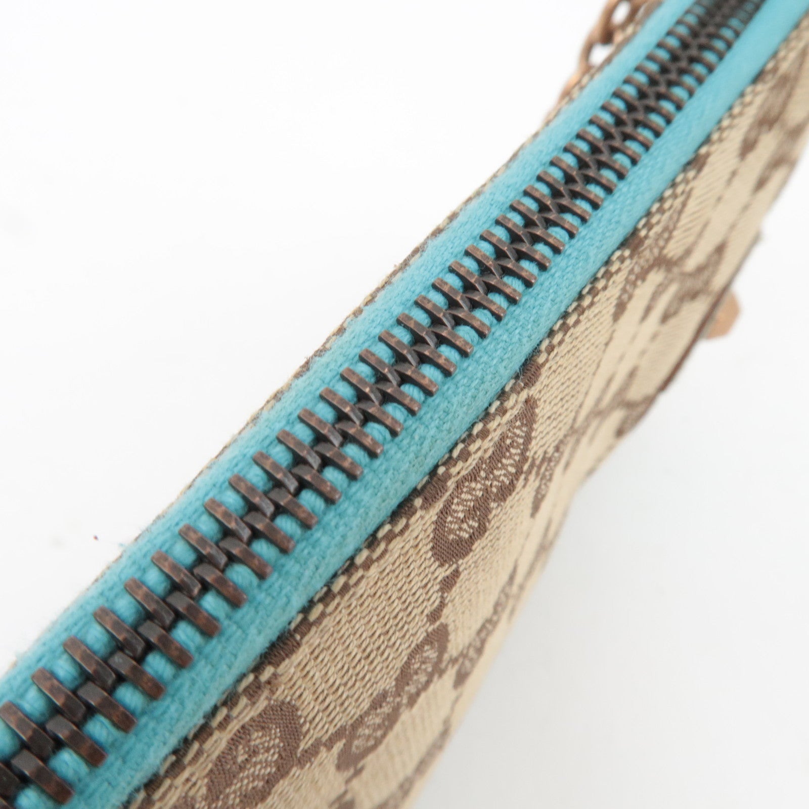 GUCCI GG Canvas Chain Small Shoulder Bag Beige Turquoise 120940