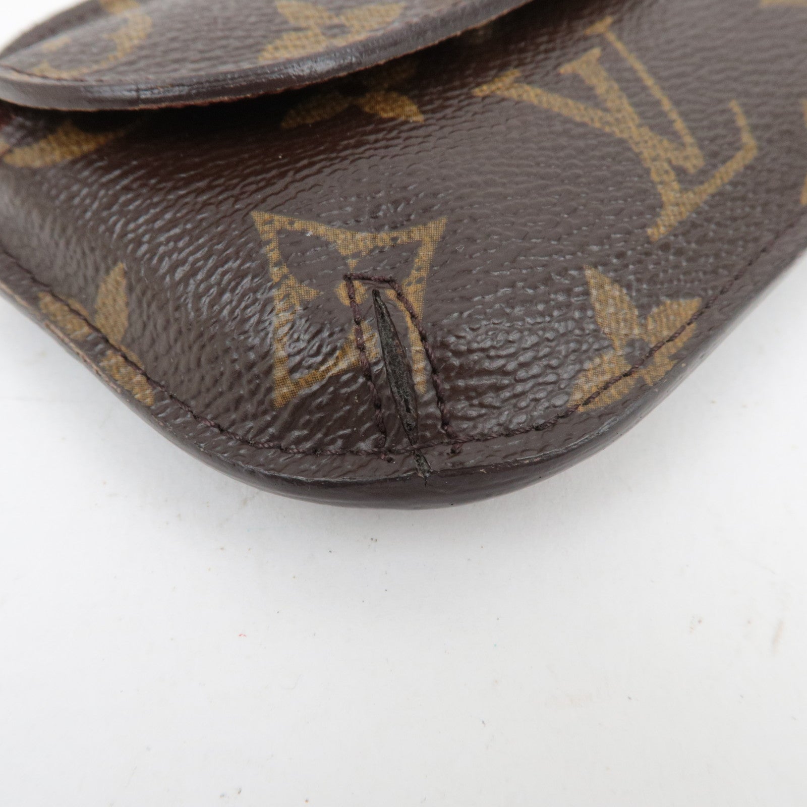 Louis Vuitton Monogram Porte Monnaie Shilling Coin Case M60025