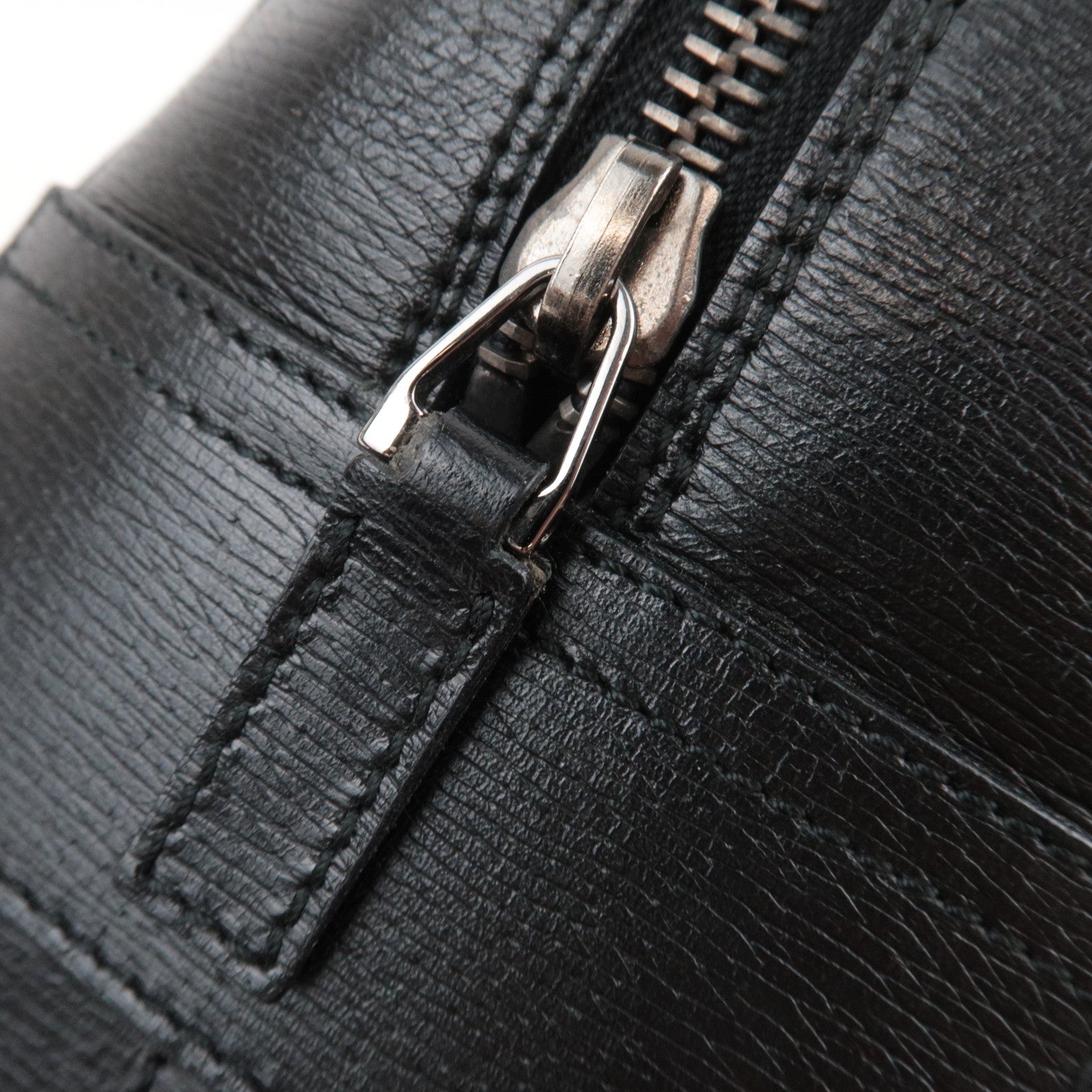GUCCI Leather Shoulder Bag Black 002.1115