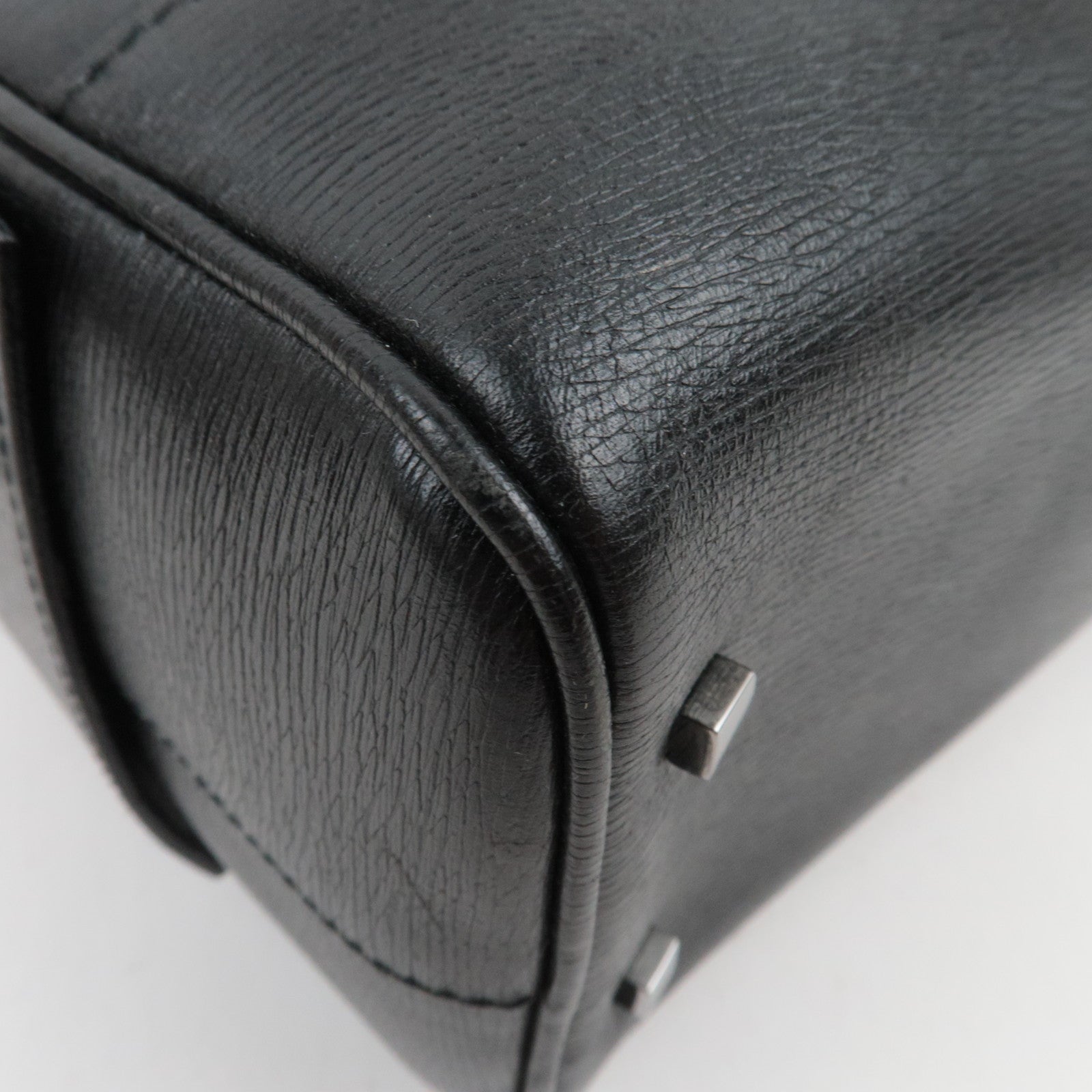 GUCCI Leather Shoulder Bag Black 002.1115